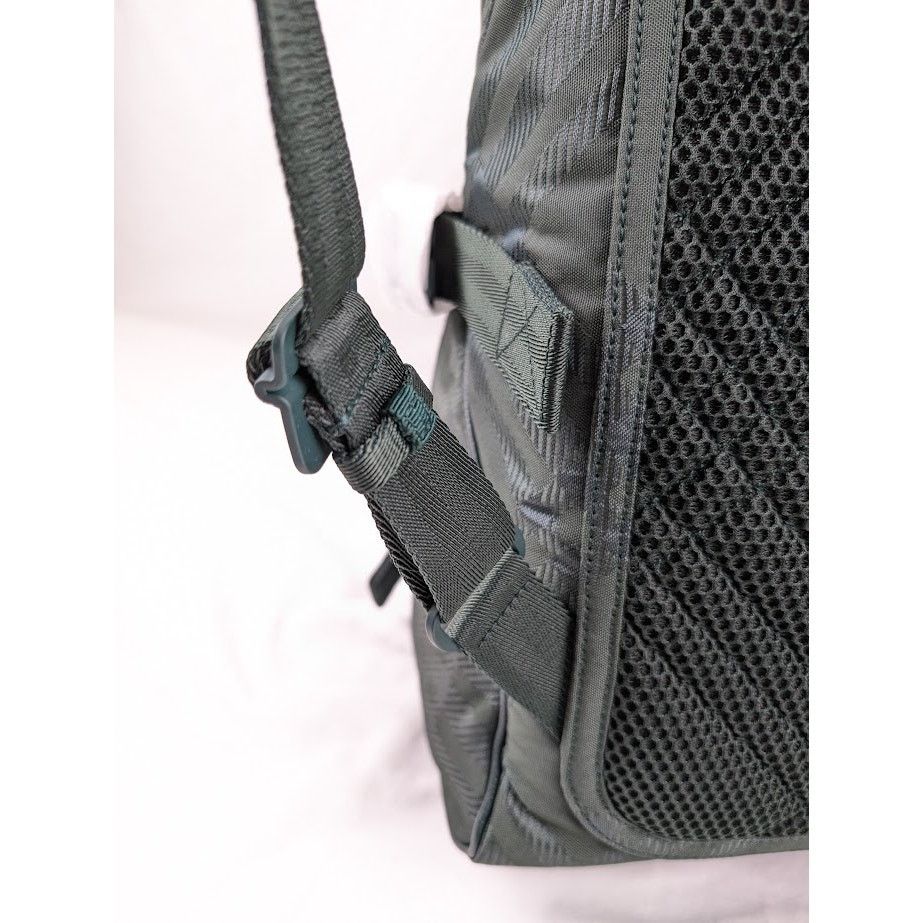Burberry o1rshd1 Size : OS / Nylon Check Jacquard Backpack in Vine Size ONE SIZE - 20 Thumbnail