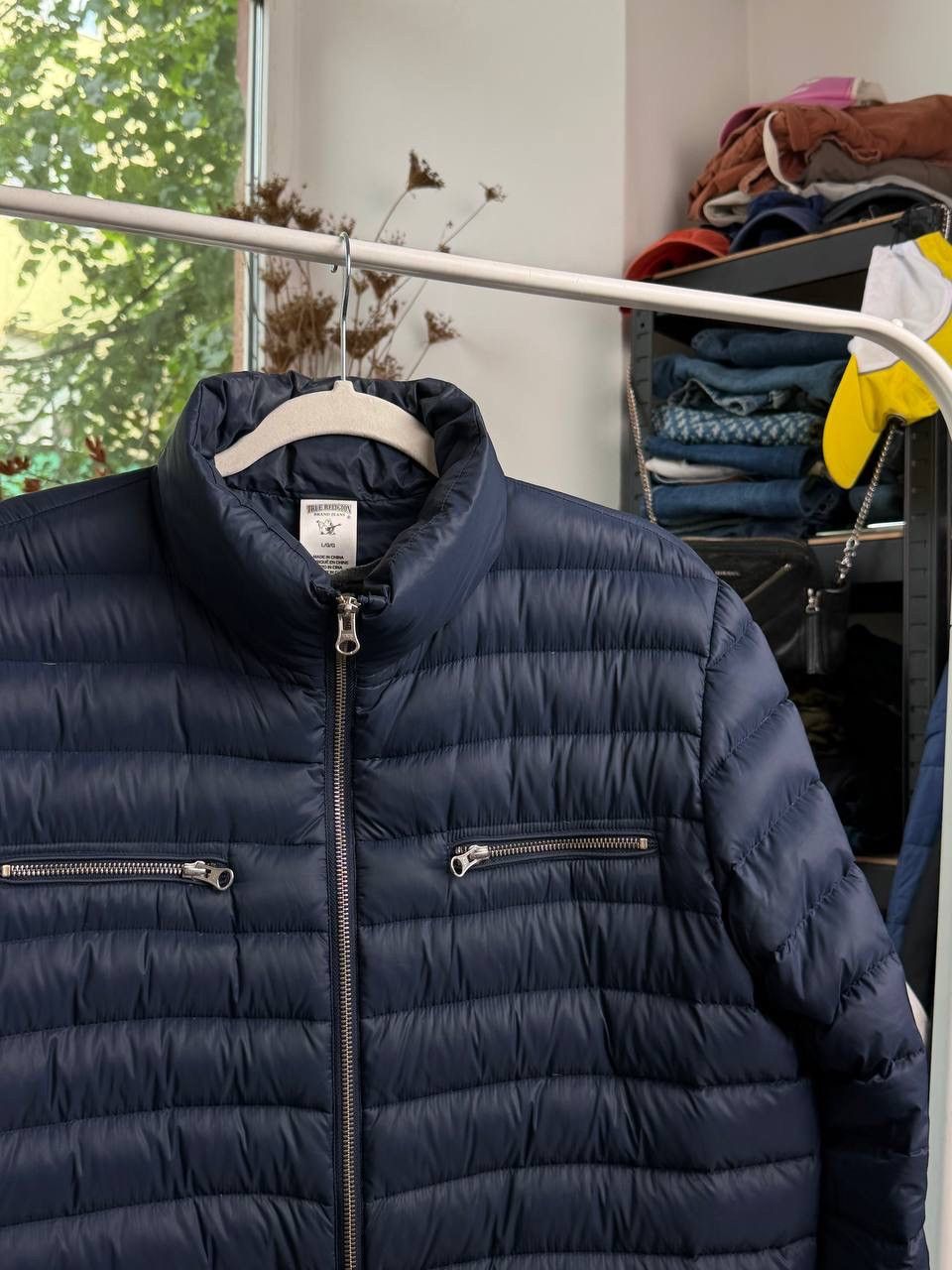True Religion True Religion Lightweight Puffer Jacket Navy Blue - Size L Size US L / EU 52-54 / 3 - 4 Thumbnail