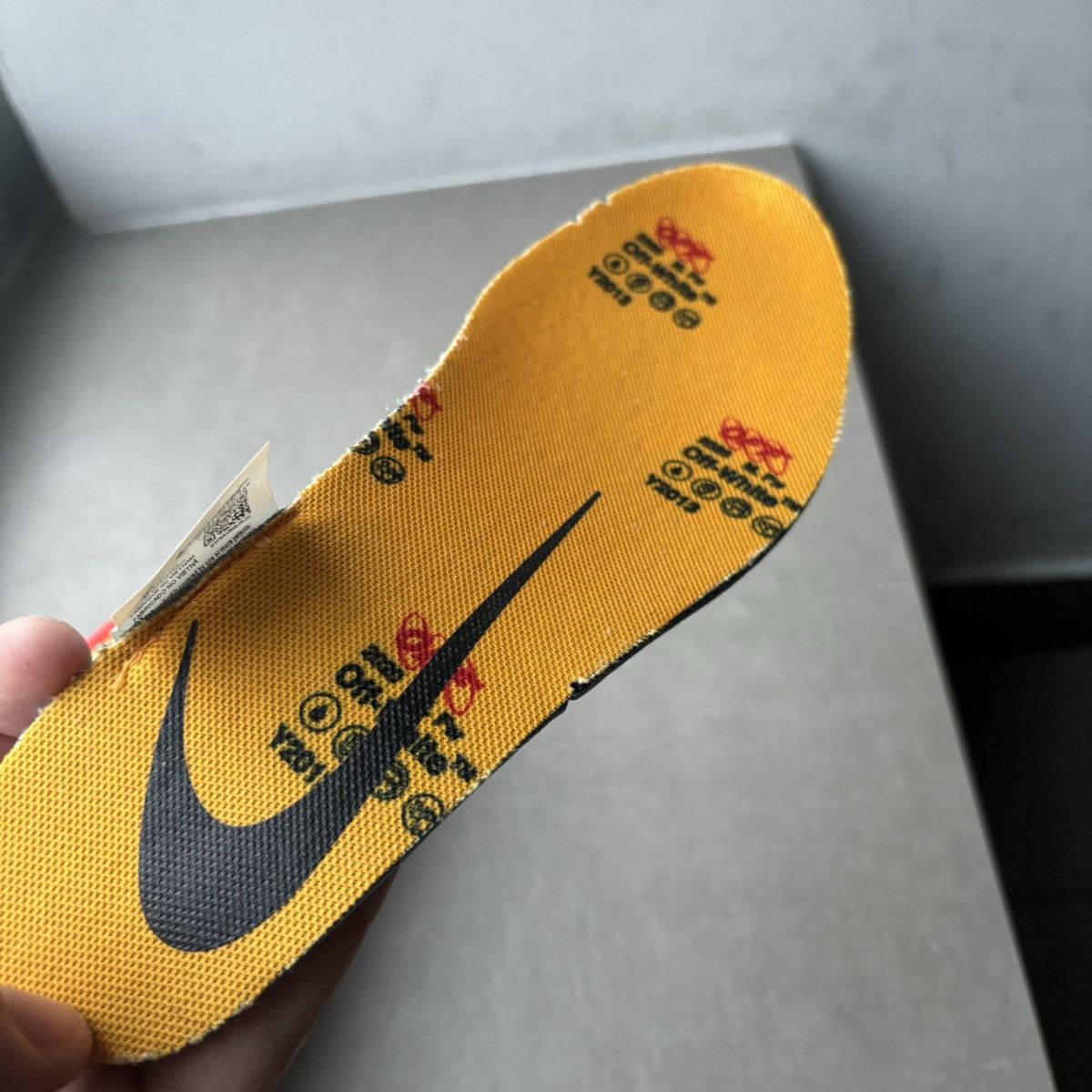 Nike × Off-White Off-White x Nike Ws Vapor Street OW Size US 7.5 / EU 40-41 - 10 Thumbnail