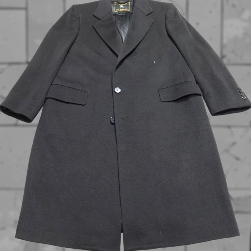 Hart Schaffner Marx VINTAGE Hart Schaffner Marx Overcoat Jacket 46 Black Solid Wool Gold Trumpeter Mens Size US S / EU 44-46 / 1 - 1 Thumbnail