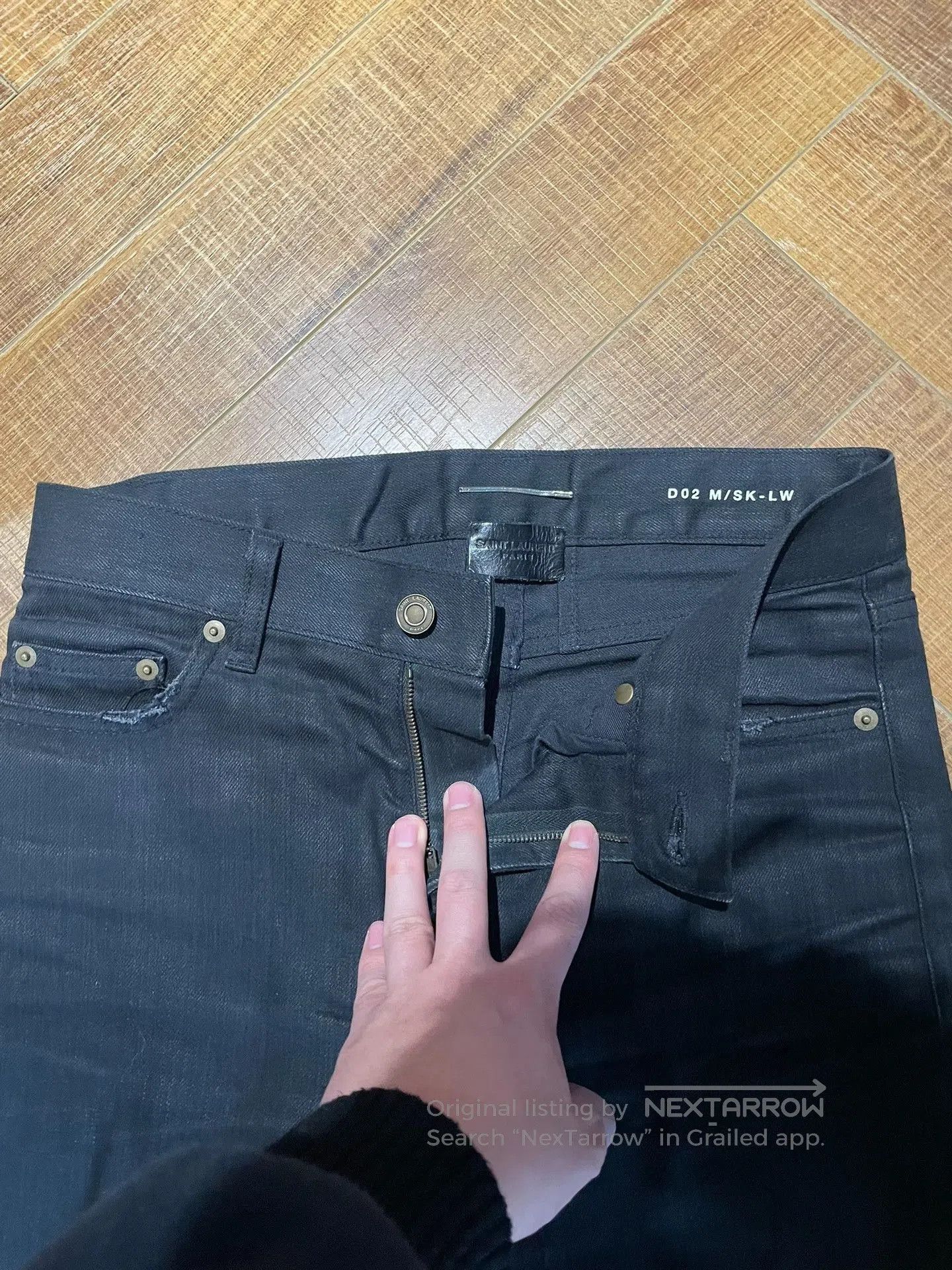 Saint Laurent Paris Saint Laurent D02 Distressed Men's Jeans. Size US 28 / EU 44 - 2 Thumbnail
