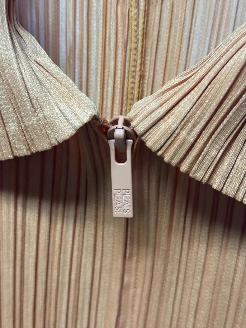 Issey Miyake Issey Miyake size:3 Yellow pleated zipper cardigan Size S / US 4 / IT 40 - 3 Thumbnail