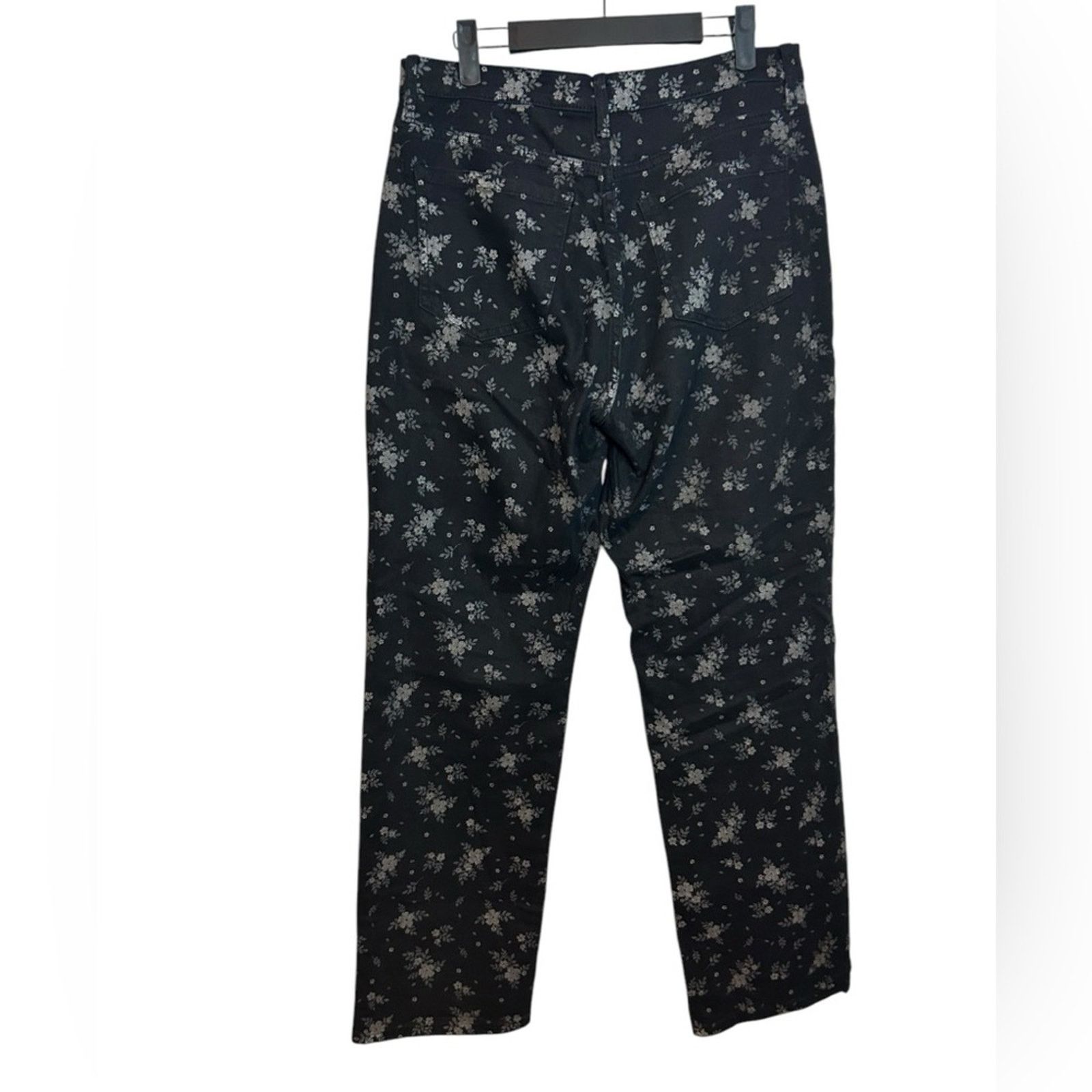 Other Fashion Nova Ditsy Floral Straight Leg Jeans Size 29" - 4 Thumbnail