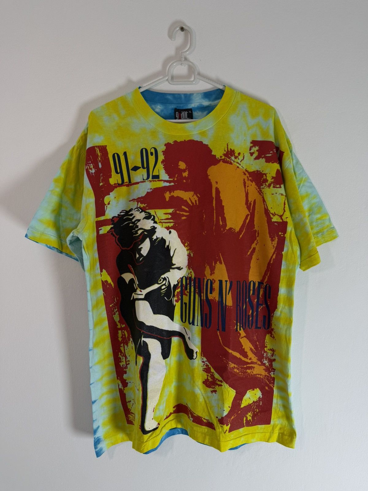 Vintage Guns n Roses 91-92 merch tie dye vintage t shirt XL Size US XL / EU 56 / 4 - 3 Thumbnail