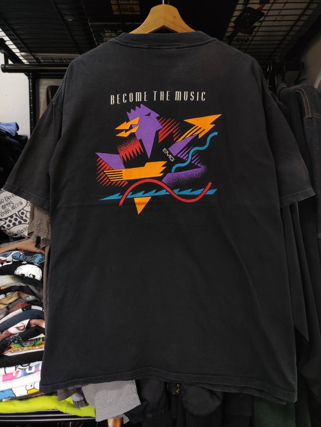 Band Tees Vtg 90's EMG Pickups "Become The Music" Art Design T-Shirt Size US XL / EU 56 / 4 - 6 Thumbnail