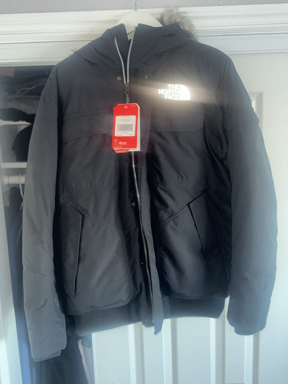 The North Face North Face Gotham Jacket III Reflective Logo and Fur Size US M / EU 48-50 / 2 - 1 Thumbnail