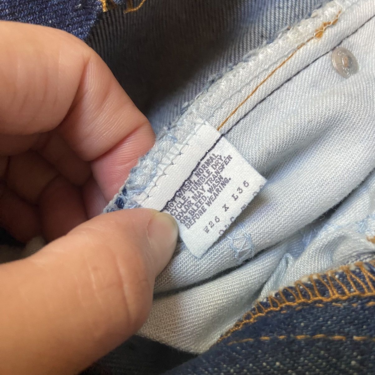 Levi's × Vintage NWT Deadstock 80’s Levi’s Dark Blue Denim Jeans Slim Fit Size US 26 / EU 42 - 10 Thumbnail