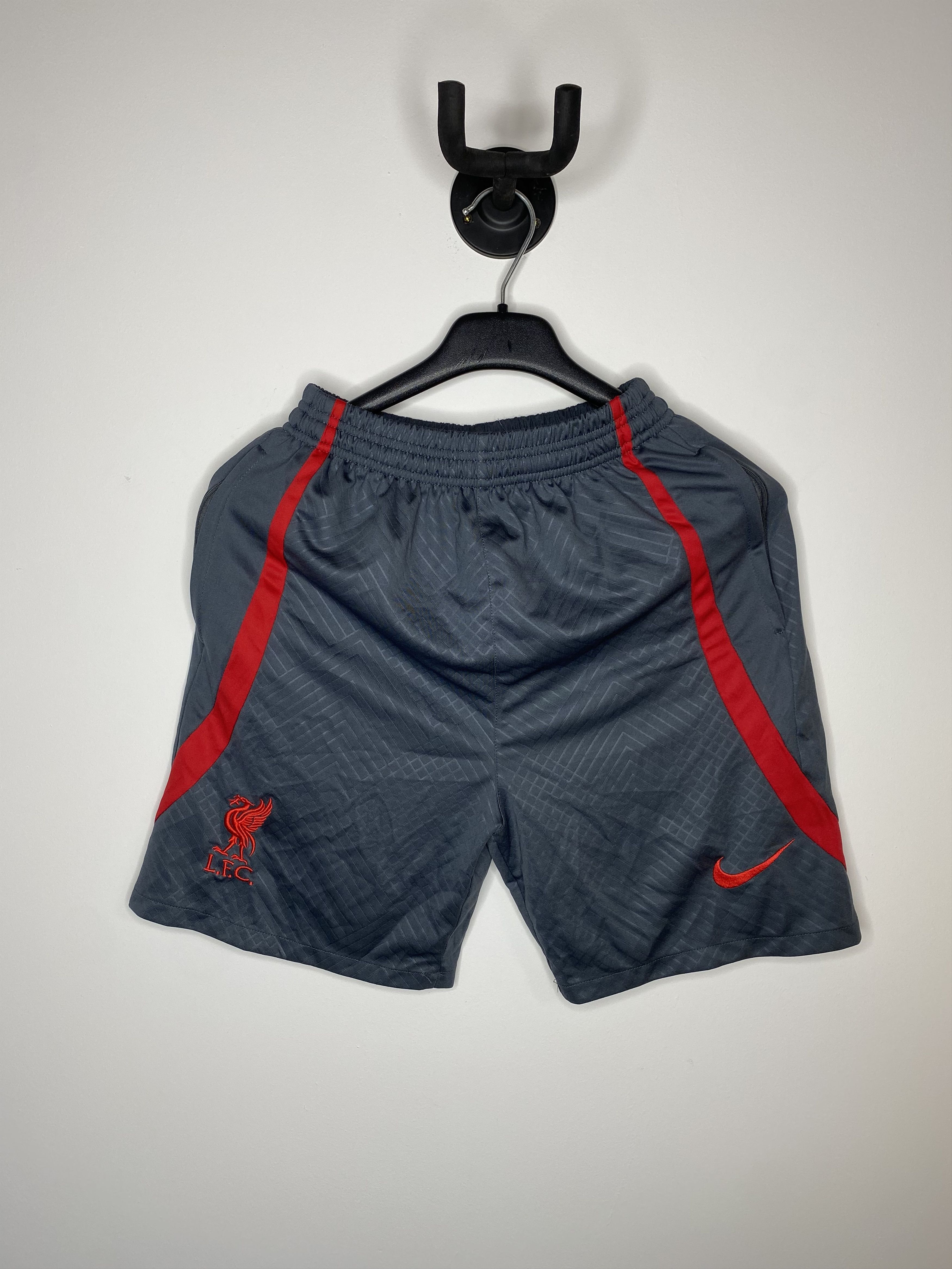Nike LIVERPOOL 2021 2022 FOOTBALL SOCCER SHORTS NIKE SIZE M Size US 32 / EU 48 - 1 Thumbnail