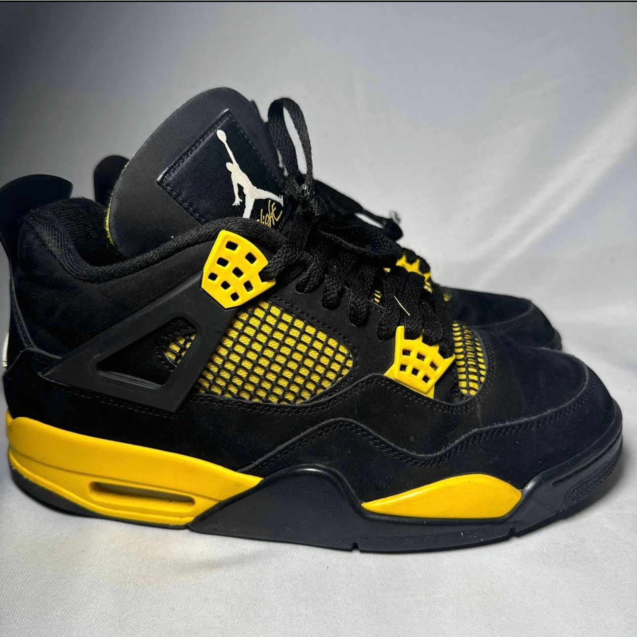 Jordan Brand × Nike Size 9 - Nike Air Jordan 4 Retro Thunder 2023 Men's Shoes Size US 9 / EU 42 - 1 Thumbnail