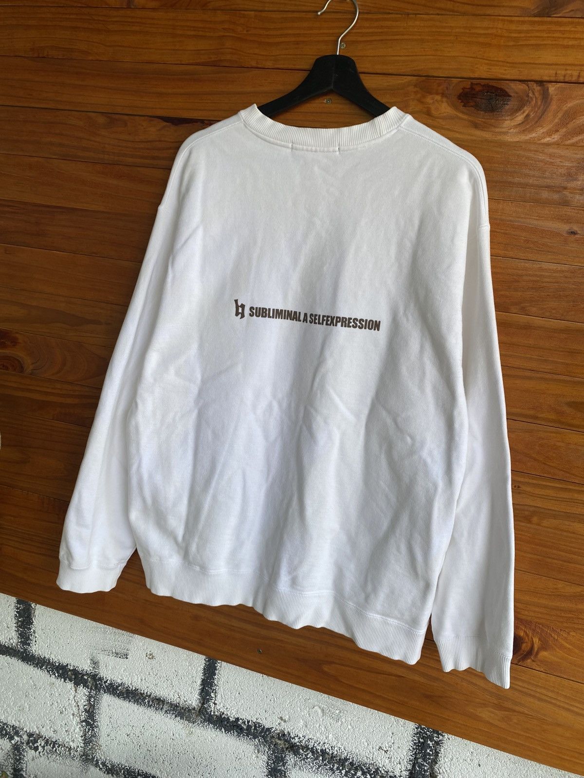 Japanese Brand B-One-Soul White Graphic – Subliminal Self Expression Size US L / EU 52-54 / 3 - 11 Thumbnail