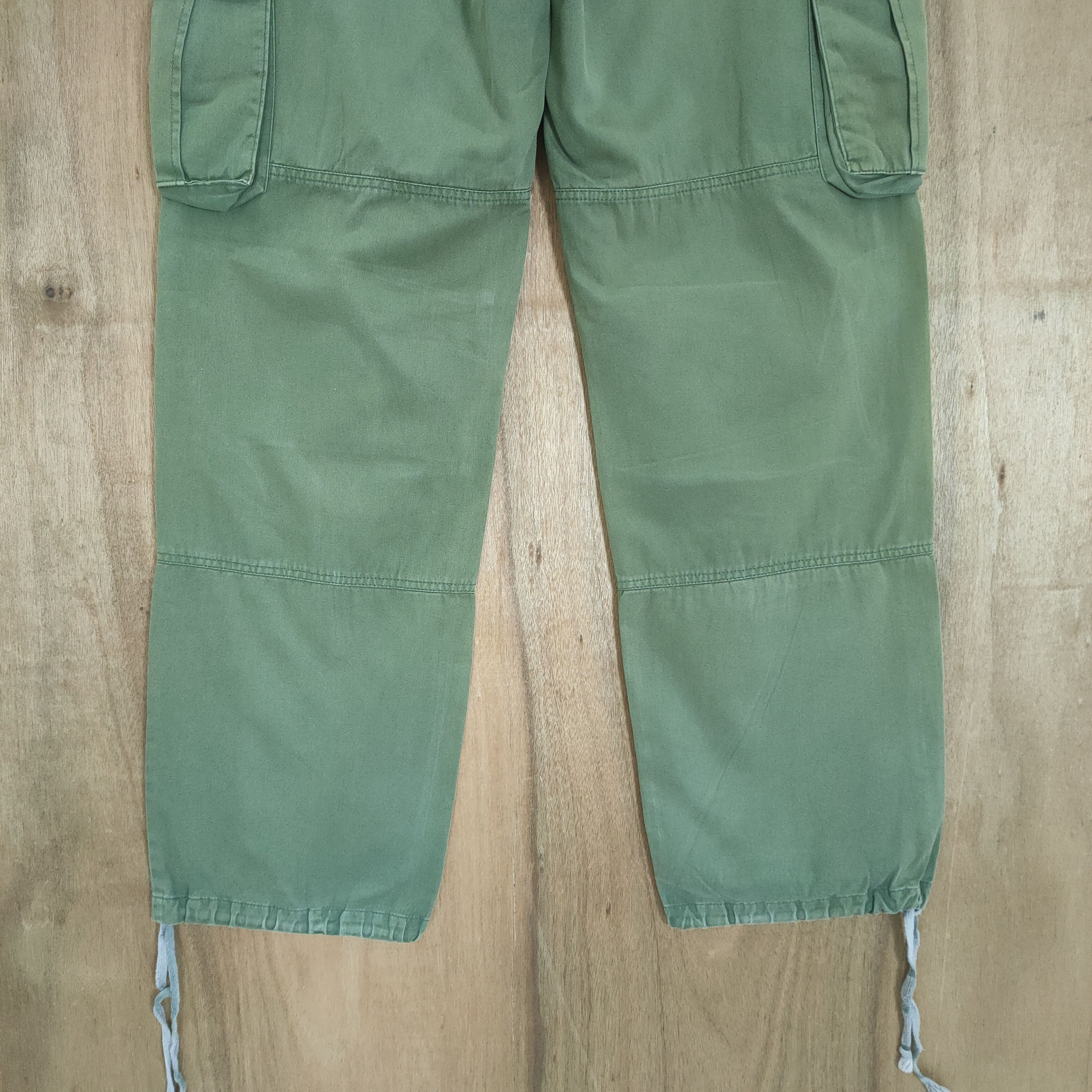 If Six Was Nine VINTAGE LUCY FADED GREEN BAGGY CARGO PANTS Size US 34 / EU 50 - 8 Thumbnail