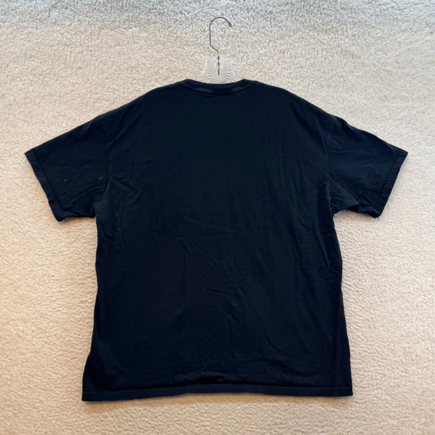 Nike VINTAGE Nike Tee Freak Shirt XL Mens Black Graphic Swoosh Logo Rose Streetwear Size US XL / EU 56 / 4 - 2 Thumbnail