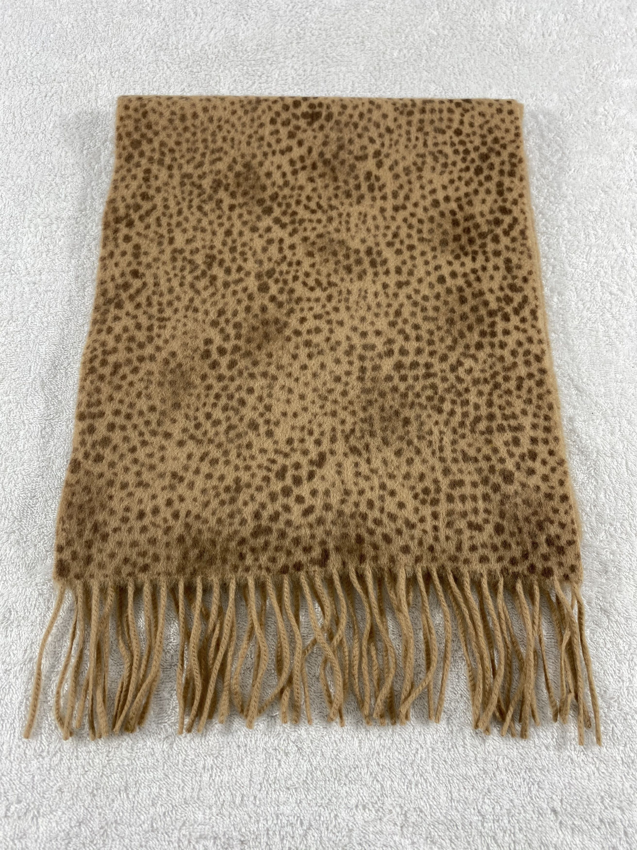 Yves Saint Laurent Vintage Yves Saint Laurent Scarf/Muffler/Neckwear MF692 Size ONE SIZE - 2 Thumbnail