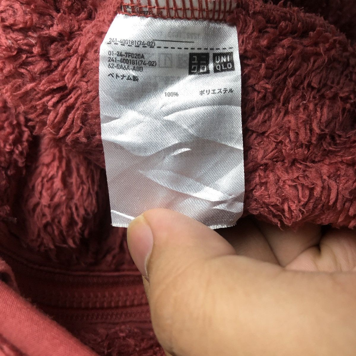Japanese Brand Uniqlo Red fleece Sweater #A501 Size US M / EU 48-50 / 2 - 11 Thumbnail