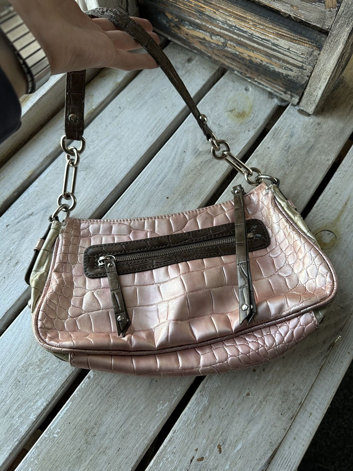 Guess × Japanese Brand 🚨Y2K Guess monogram Pink Avant-Garde Japan style hand bag Size ONE SIZE - 8 Thumbnail