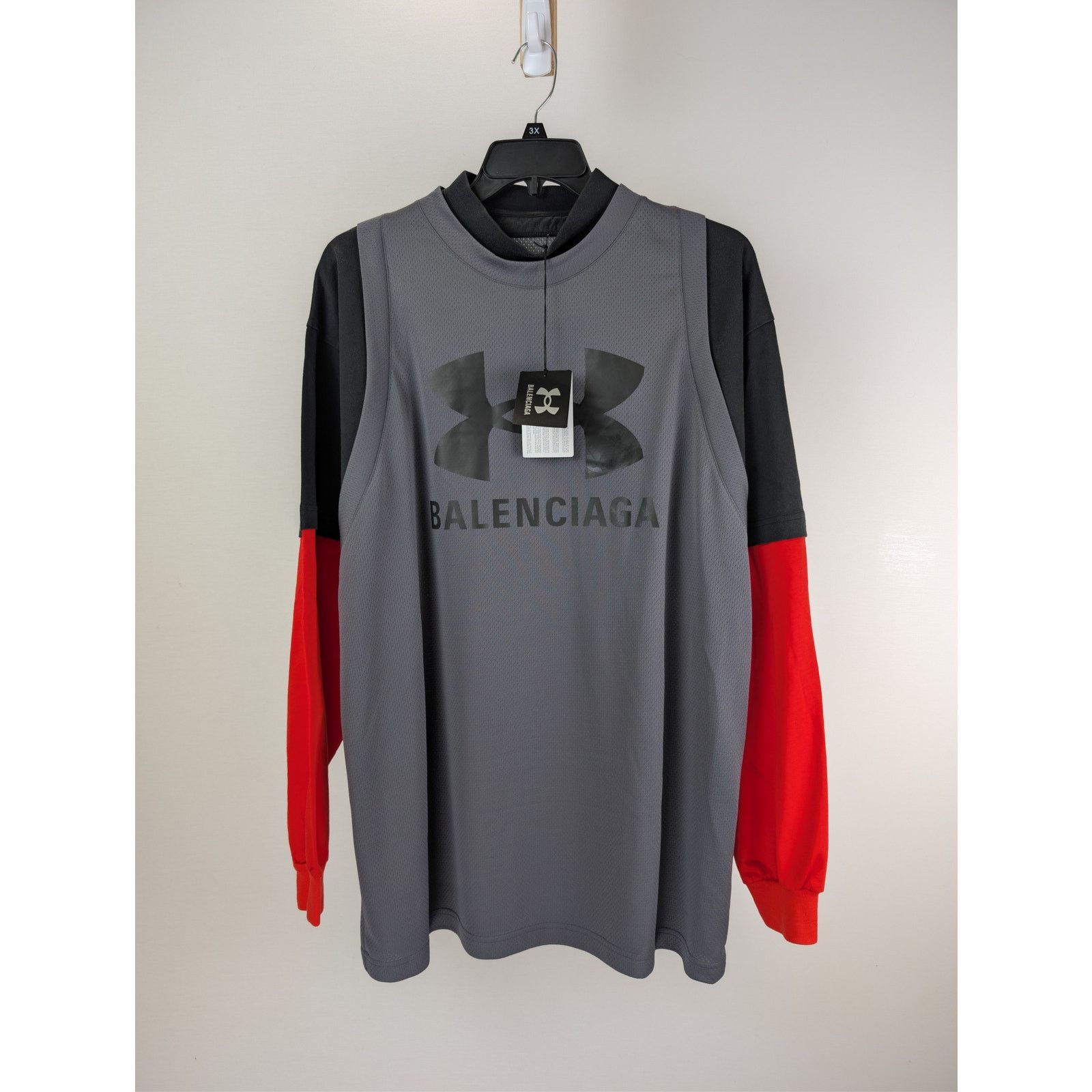 Balenciaga × Under Armour o1rshd1 Sporty Mesh UA Triple Layered T-Shirt in Castle Rock Size US M / EU 48-50 / 2 - 7 Thumbnail