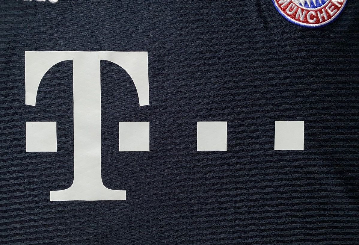 Adidas Adidas FC Bayern Munich Football Soccer Jersey Munchen Size US L / EU 52-54 / 3 - 9 Thumbnail