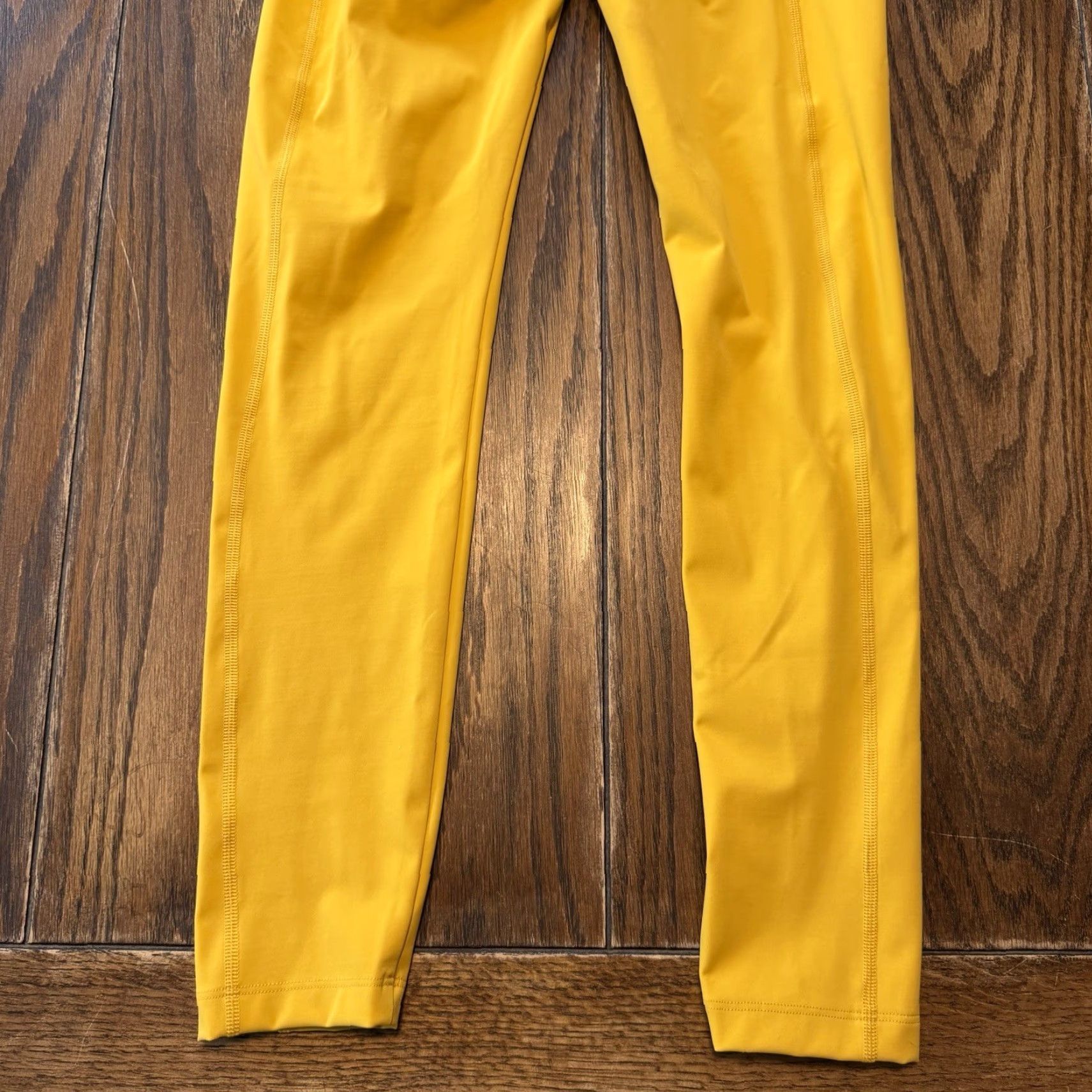 Outdoor Voices Outdoor Voices Leggings Snacks 7/8 Color Yellow Cider Women's Medium NWT Pockets Activewear Fashion Run Yoga Gym Training Size 32" / US 10 / IT 46 - 2 Thumbnail