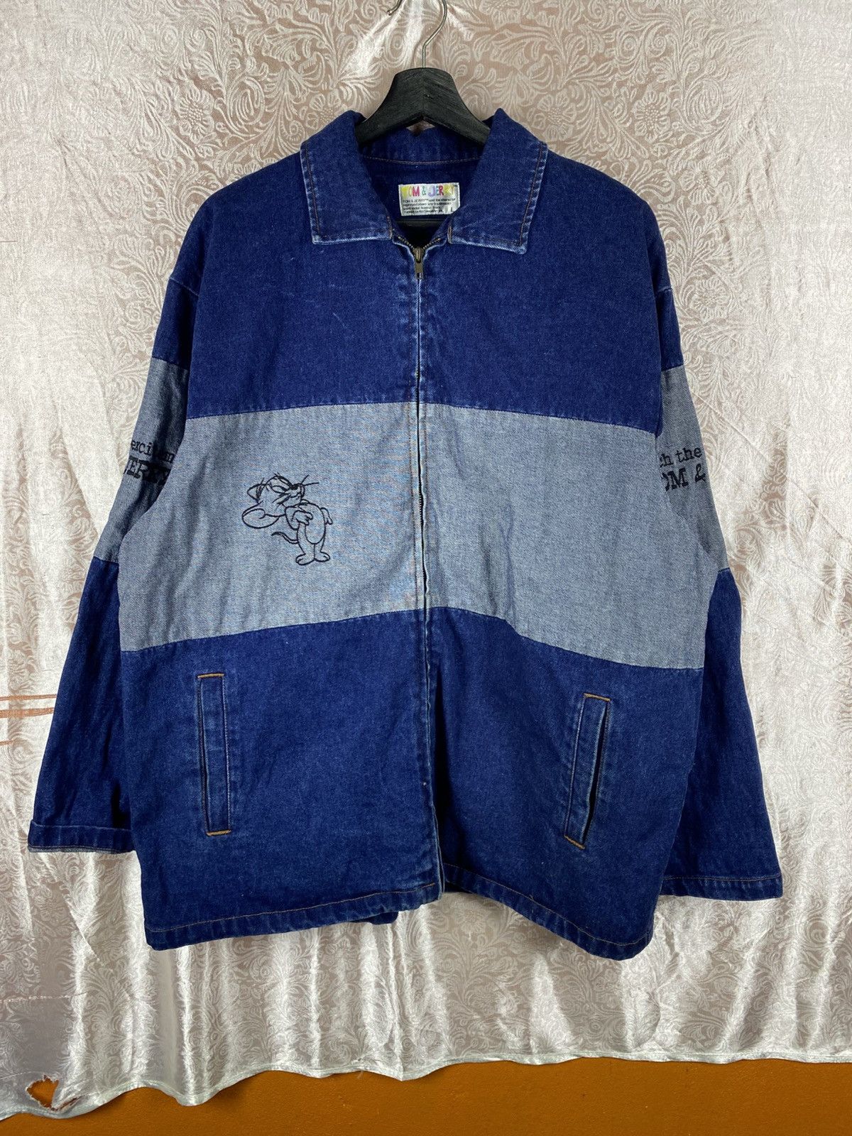 Vintage Vintage Tom & Jerry Two Tone Denim Embroidery Jacket Cartoon Size US L / EU 52-54 / 3 - 3 Thumbnail