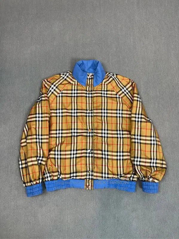 Burberry Burberry Women's Colorful Polyester Jacket Size S. Size S / US 4 / IT 40 - 4 Thumbnail