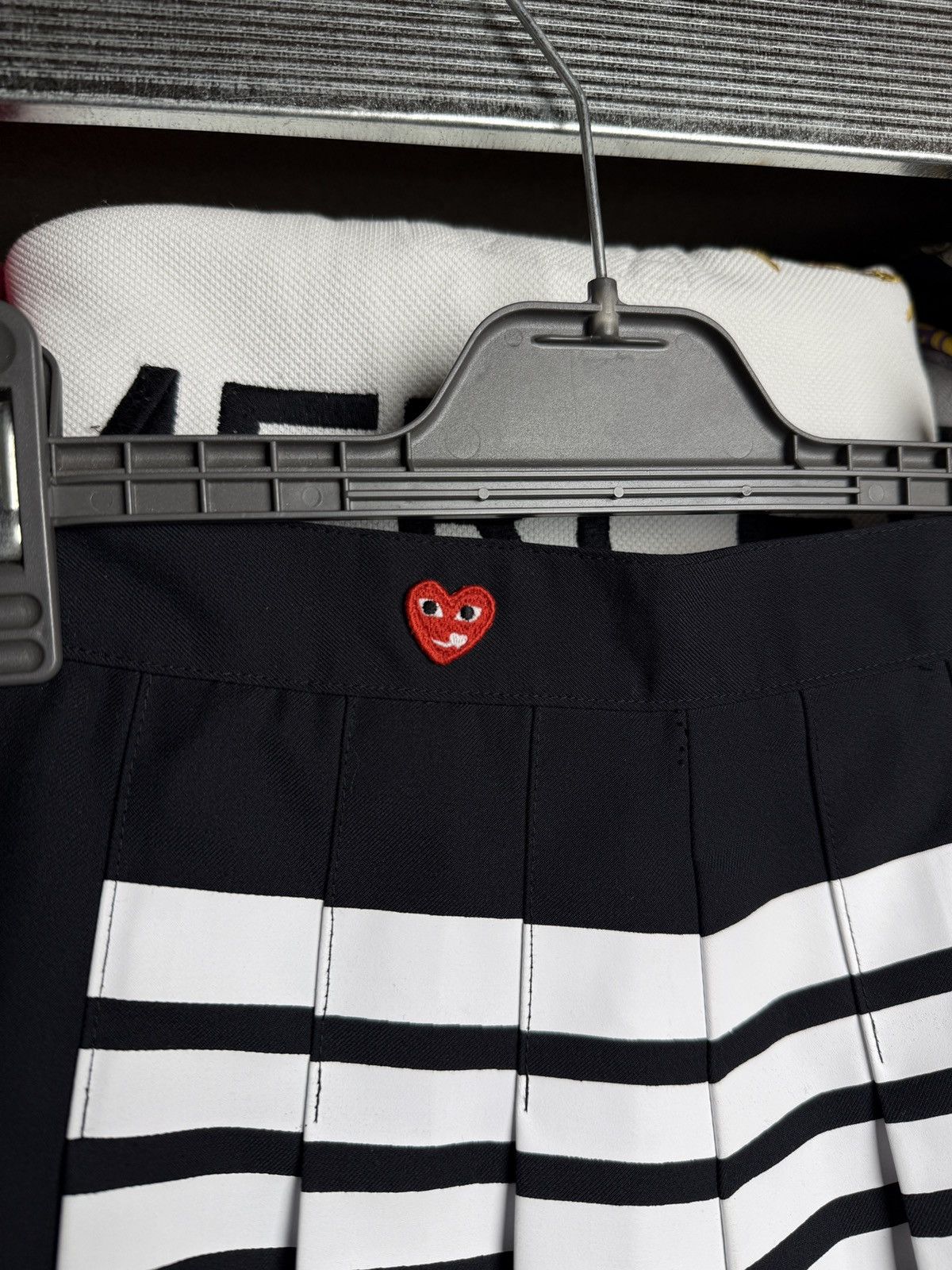Comme des Garcons PLAY Play Comme des Garcons Black Japan Skirt Size 30" / US 8 / IT 44 - 6 Thumbnail