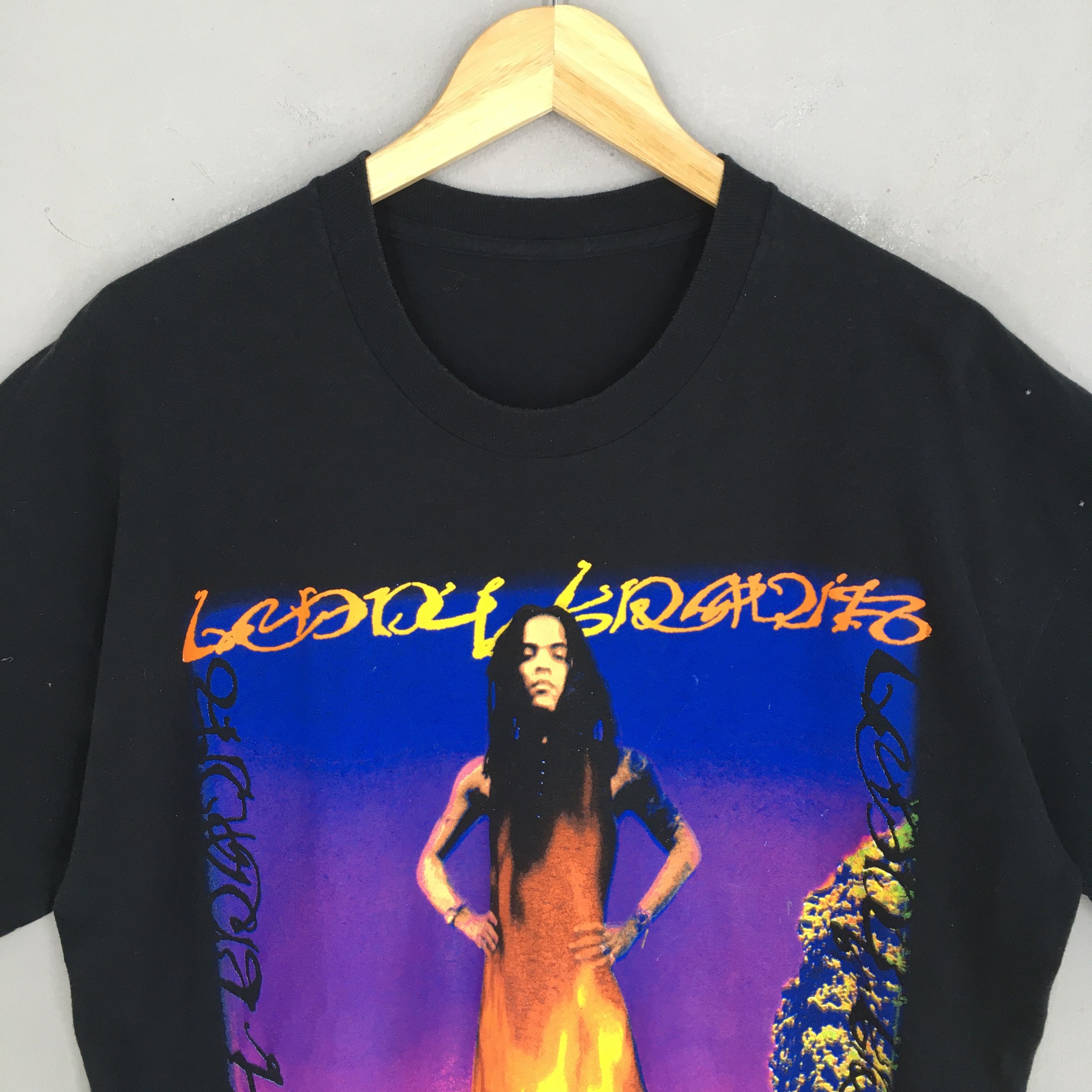 Band Tees × Vintage Vintage 90's Lenny Kravitz Universal Love Tour Tshirt Large Size US L / EU 52-54 / 3 - 2 Thumbnail