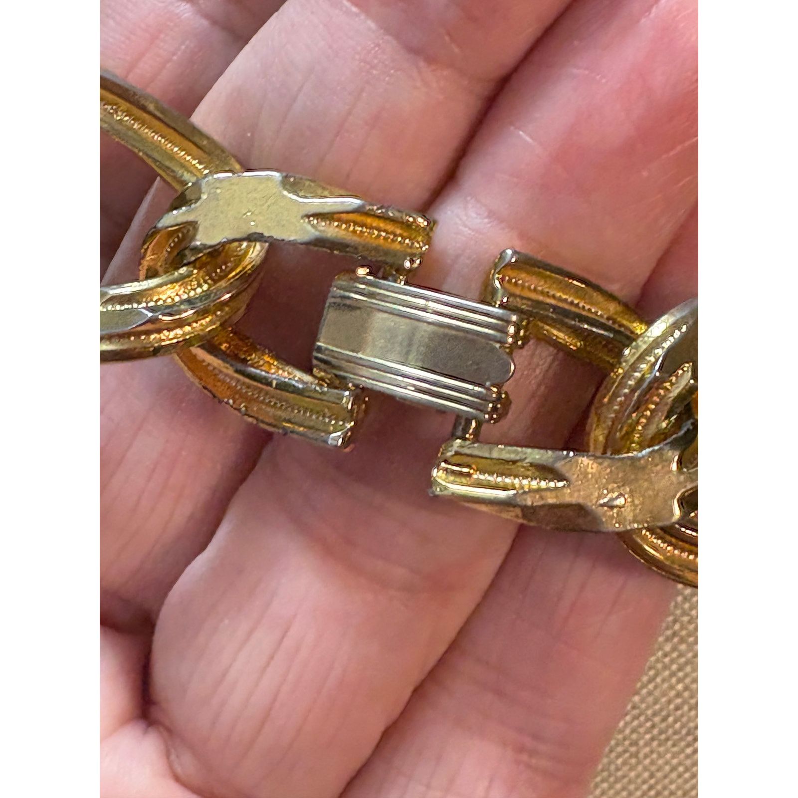 Other Vintage Gold Tone Oversized Link Chain Necklace 1980s 16" Size ONE SIZE - 4 Thumbnail