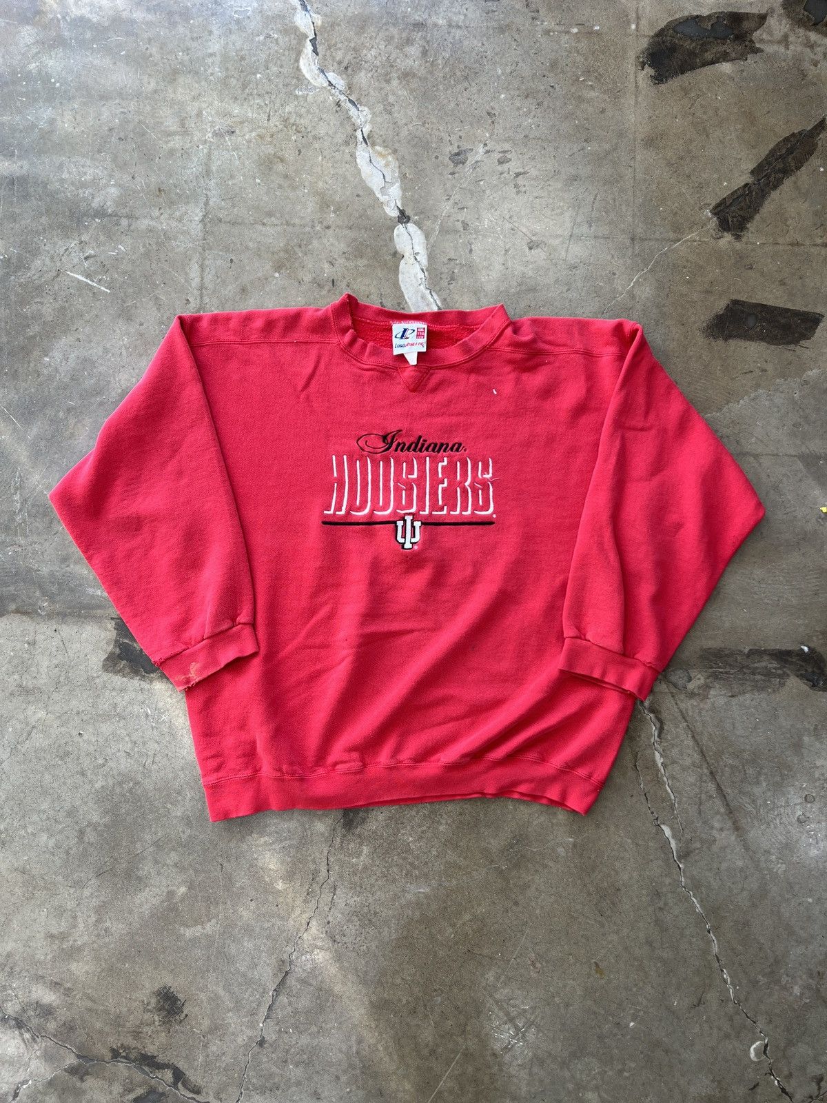 NCAA Vintage Indiana Hoosiers Logo Athletic Crewneck Sz. XXL Size US XXL / EU 58 / 5 - 2 Thumbnail