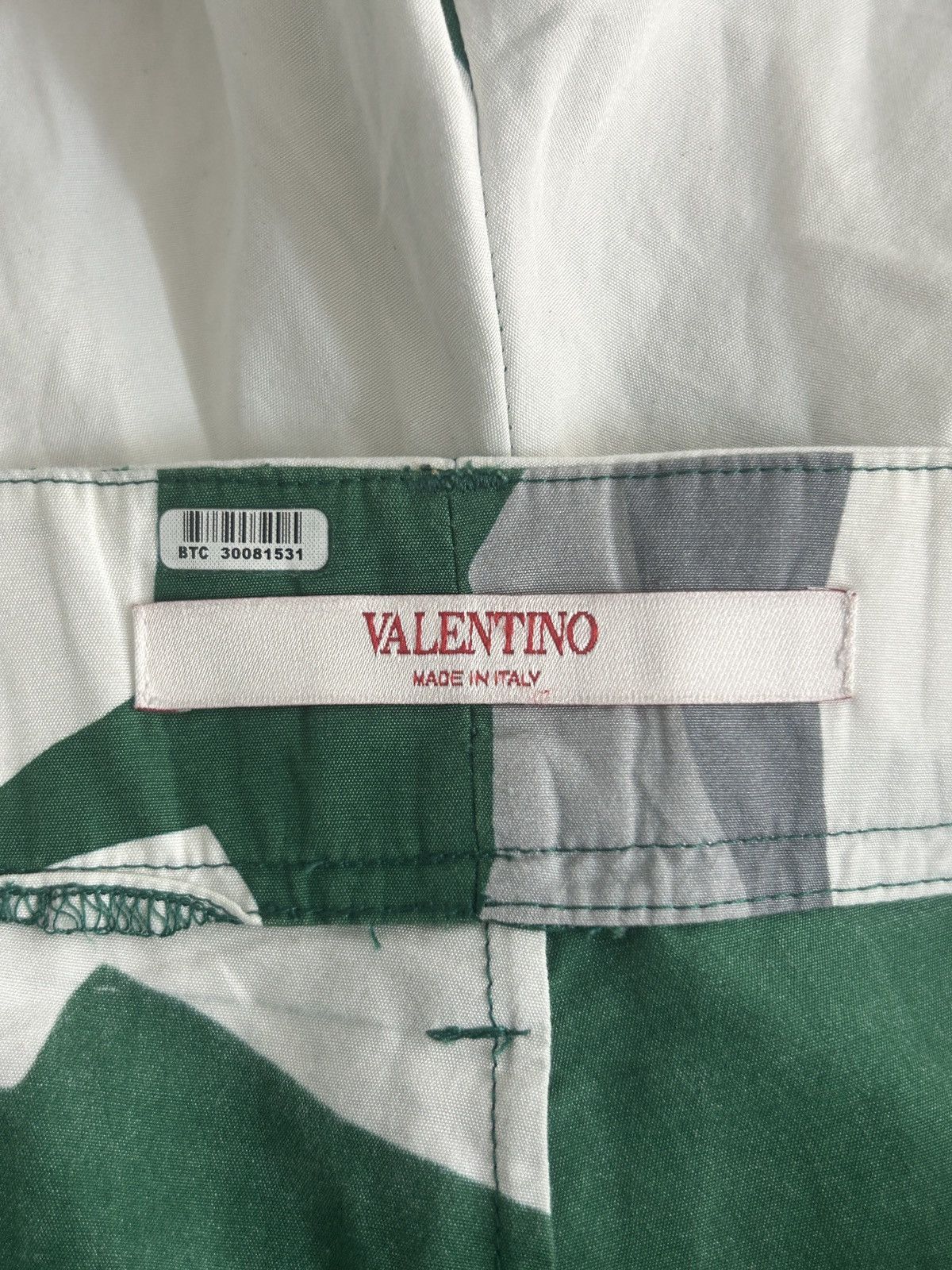 Valentino SS25 Floral Printed Shorts Size US 34 / EU 50 - 6 Thumbnail