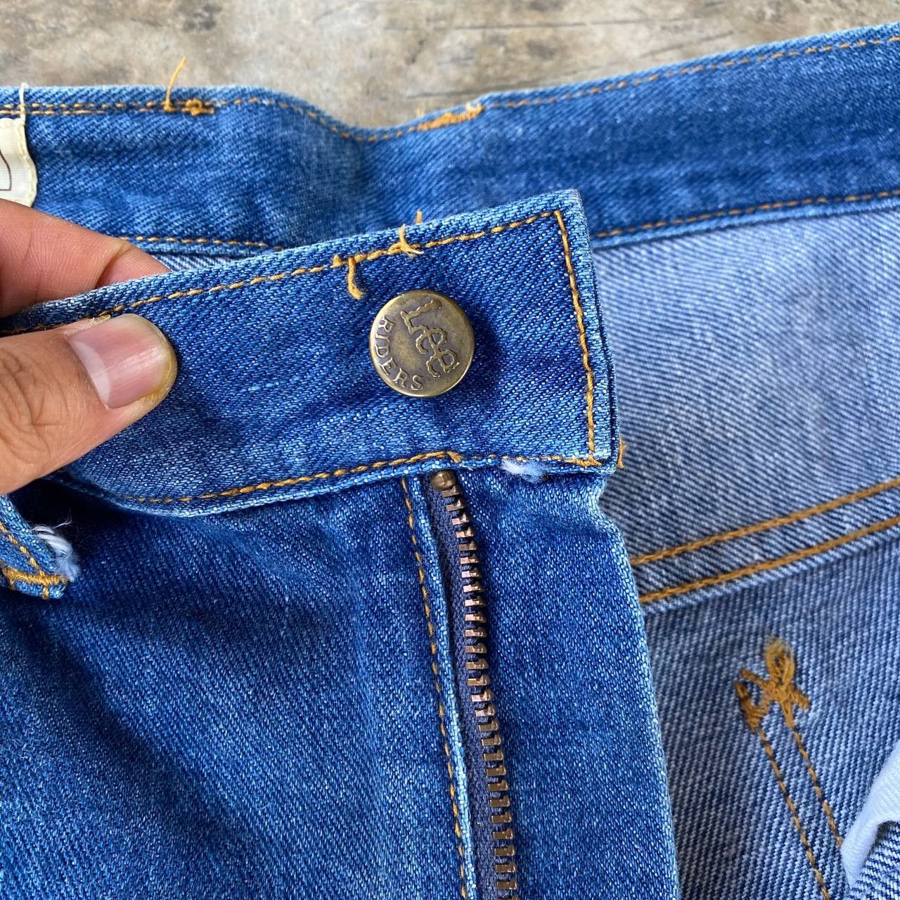 Vintage VINTAGE 90S LEE FLARED BOOTCUT JEAN LEE RIDERS W29X32" Size US 29 - 12 Thumbnail
