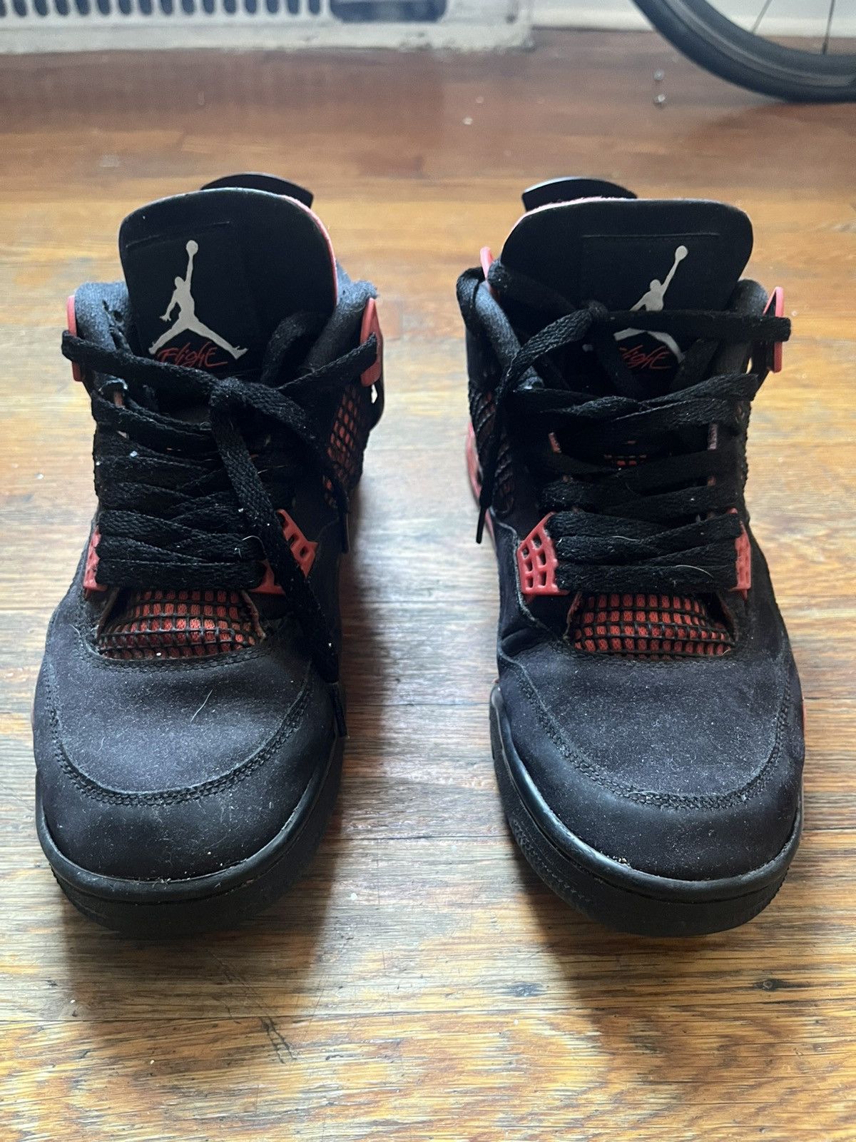 Jordan Brand Air Jordan 4 Red Thunder Size US 10 / EU 43 - 1 Thumbnail