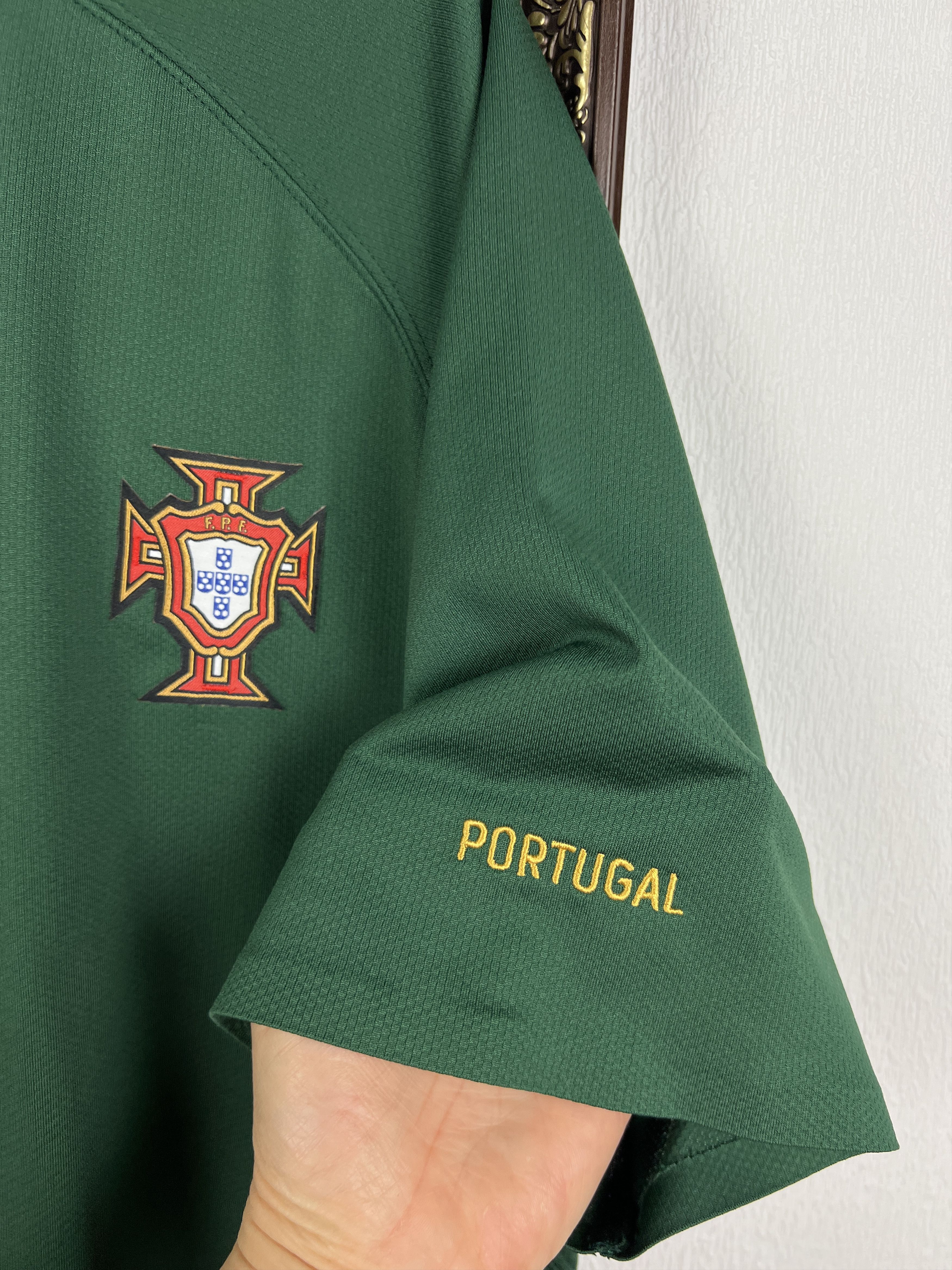 Nike Football Portugal Train Player Issue Shirt Soccer Jersey Size US XXL / EU 58 / 5 - 4 Thumbnail