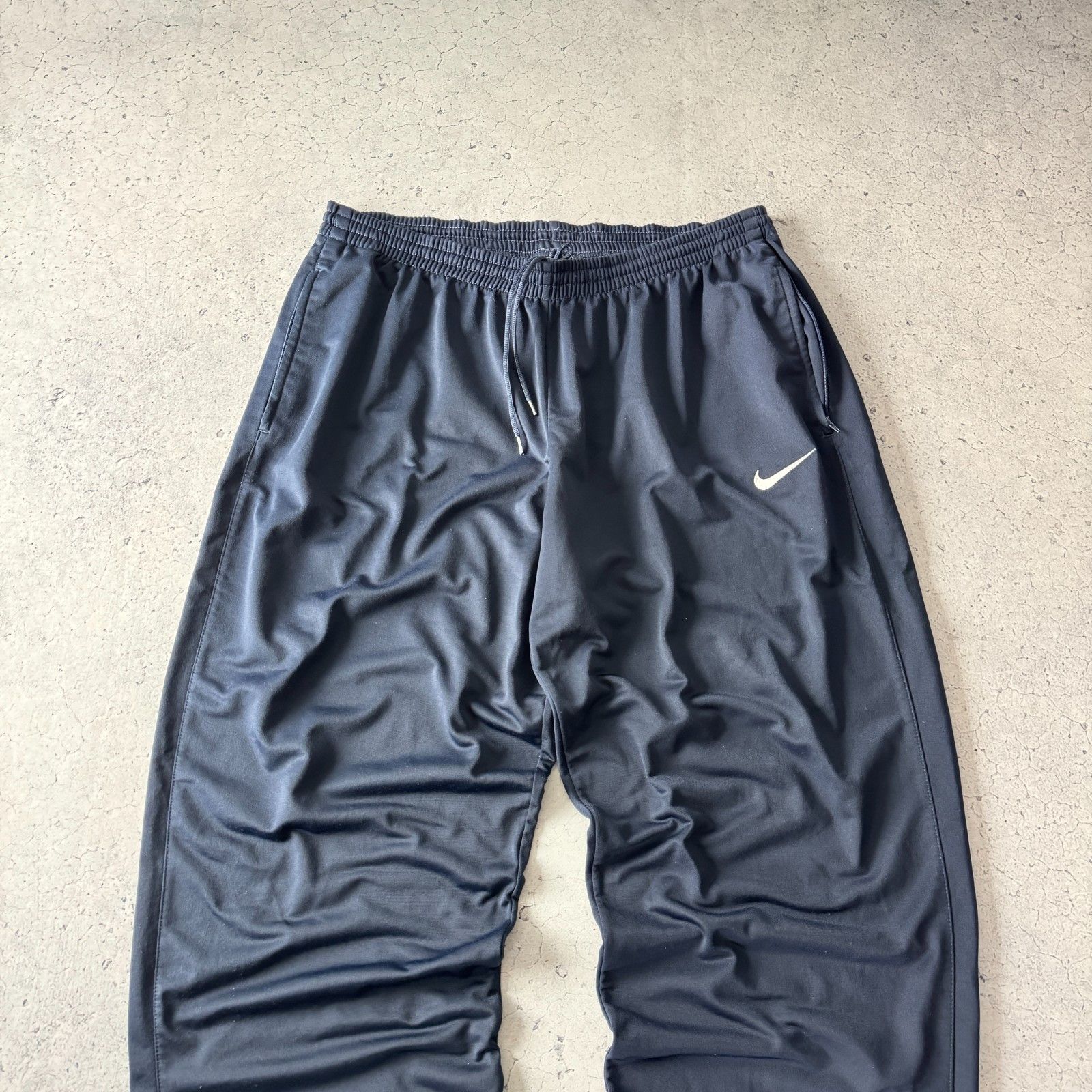 Nike Vintage 00s Nike Track Pants Y2K Baggy Joggers Size XL Size US 36 / EU 52 - 3 Thumbnail