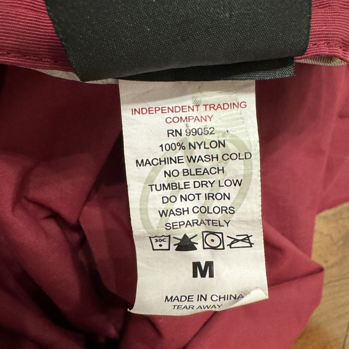 Independent Truck Co. Independent Truck Nylon Coach Jacket no Liners Size US M / EU 48-50 / 2 - 3 Thumbnail