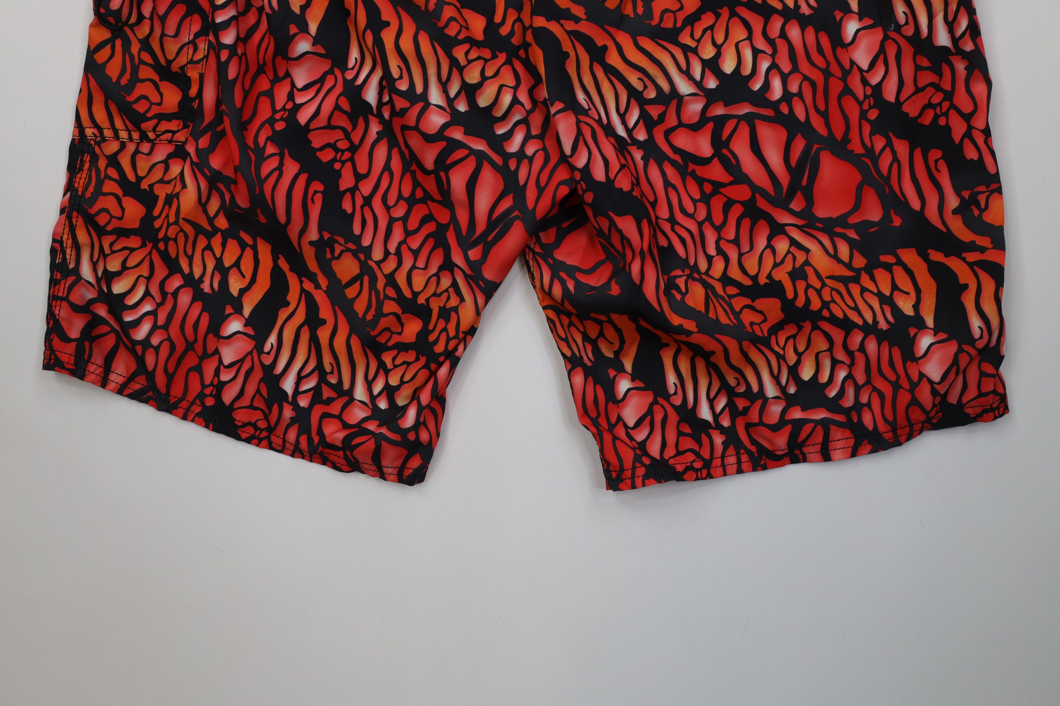 Oakley Vintage Oakley O Logo Abstract Hybrid Board Shorts Trunks Size US 38 / EU 54 - 11 Thumbnail