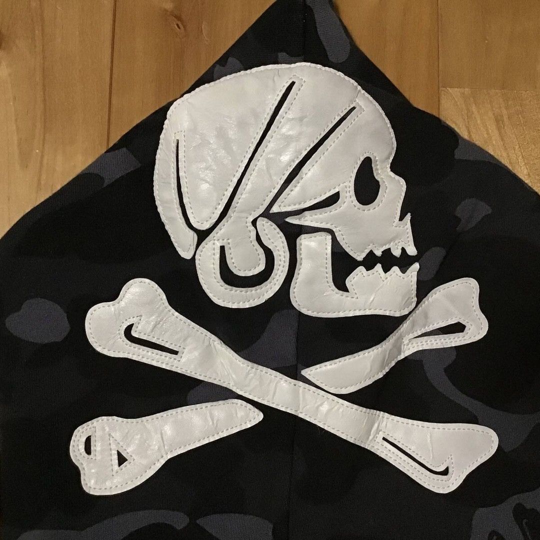 Bape × Neighborhood NEIGHBORHOOD × BAPE CAMO Shark FULL ZIP HOODIE Skull APE Size US XXL / EU 58 / 5 - 6 Thumbnail