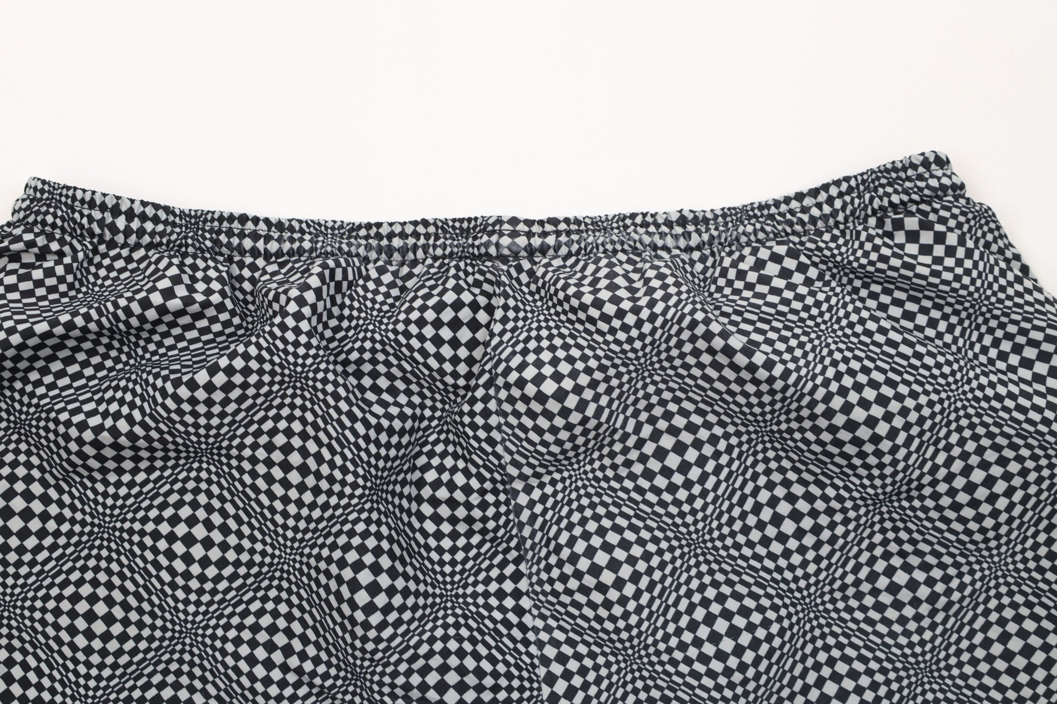 Nike Vintage 90s Nike Mini Swoosh Lined Running Shorts Trippy Size US 32 / EU 48 - 10 Thumbnail