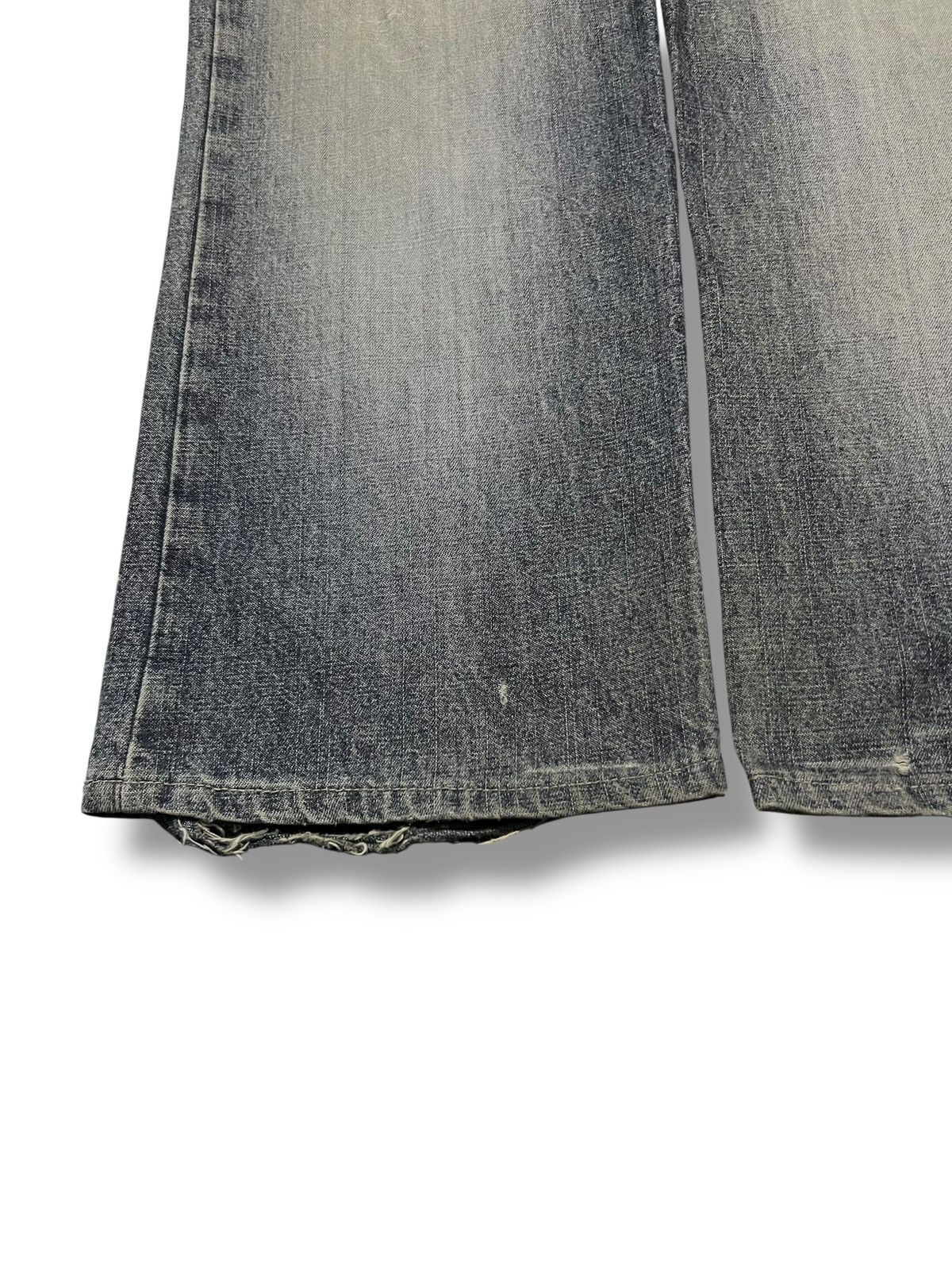 Obey × Shepard Fairey Baggy Vintage The Obey Fiend Club - Faded, Distressed Denim Size US 30 / EU 46 - 6 Thumbnail