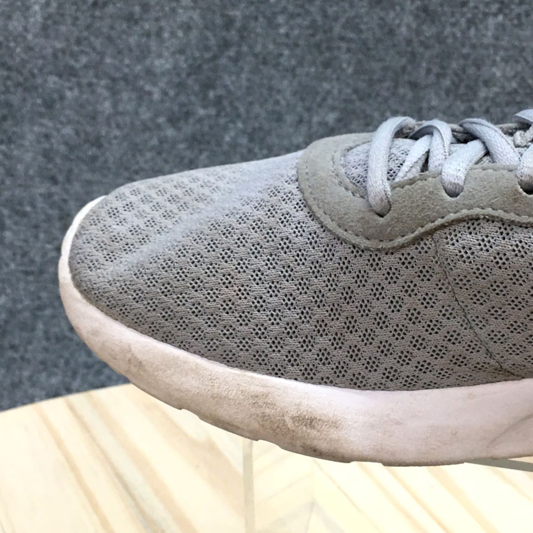 Nike Nike Tanjun Sneaker Womens 7.5 Gray Casual Athletic Lace Up - Shoes Size US 8 / IT 38 - 5 Thumbnail