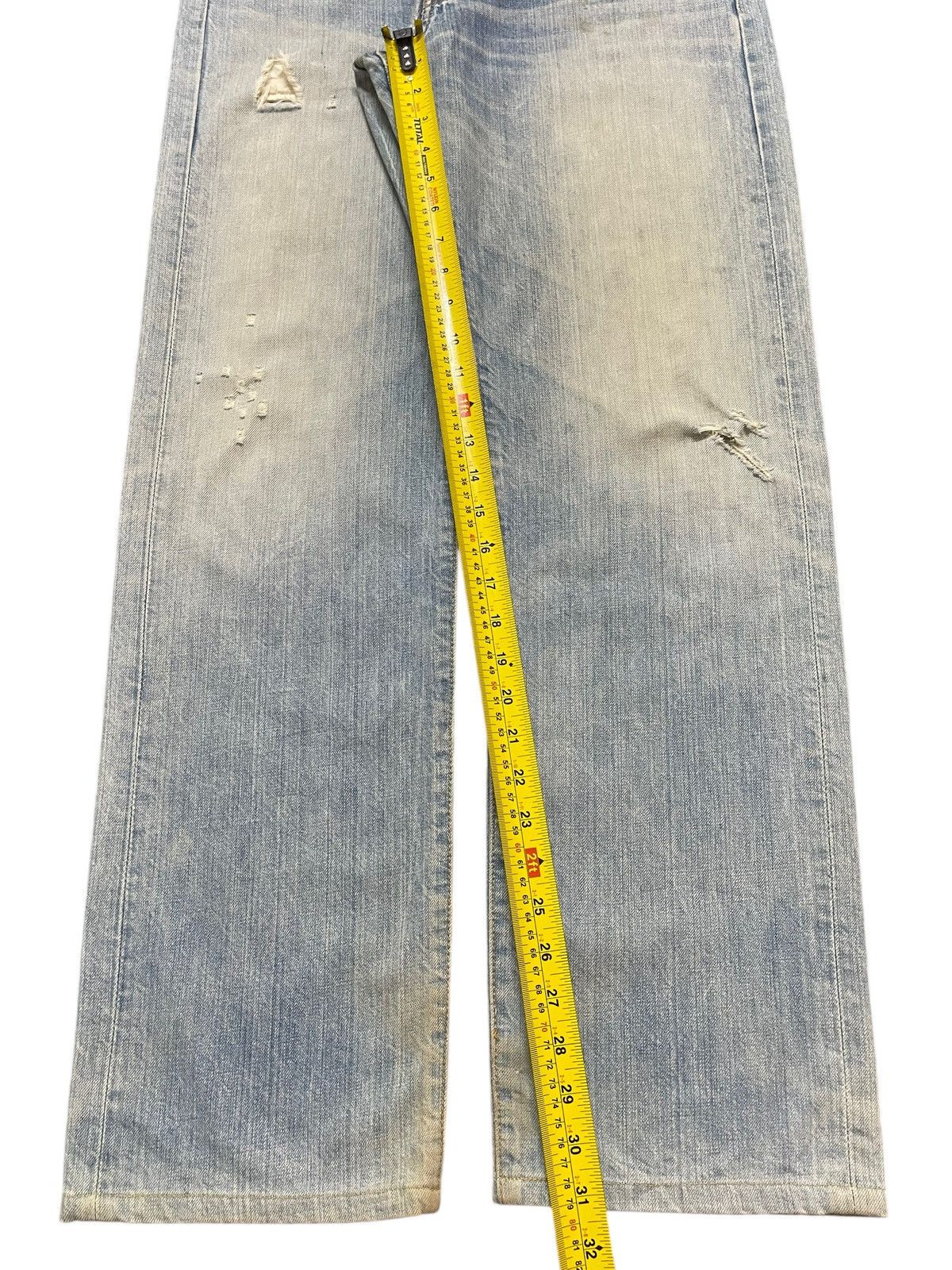 Levi's Vintage 90s Levis 501 Light Blue Faded Wash Distress Loose Size US 32 / EU 48 - 14 Thumbnail