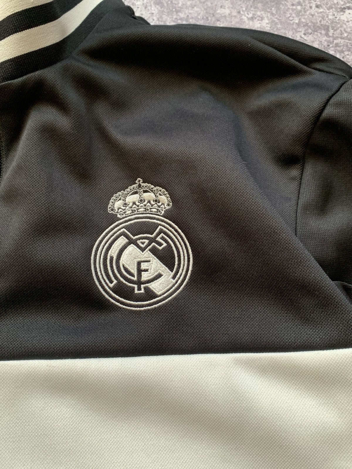 Adidas 🔥ADIDAS REAL MADRID 2018/2019 BLOCKCORE TRACK JACKET Size US S / EU 44-46 / 1 - 4 Thumbnail