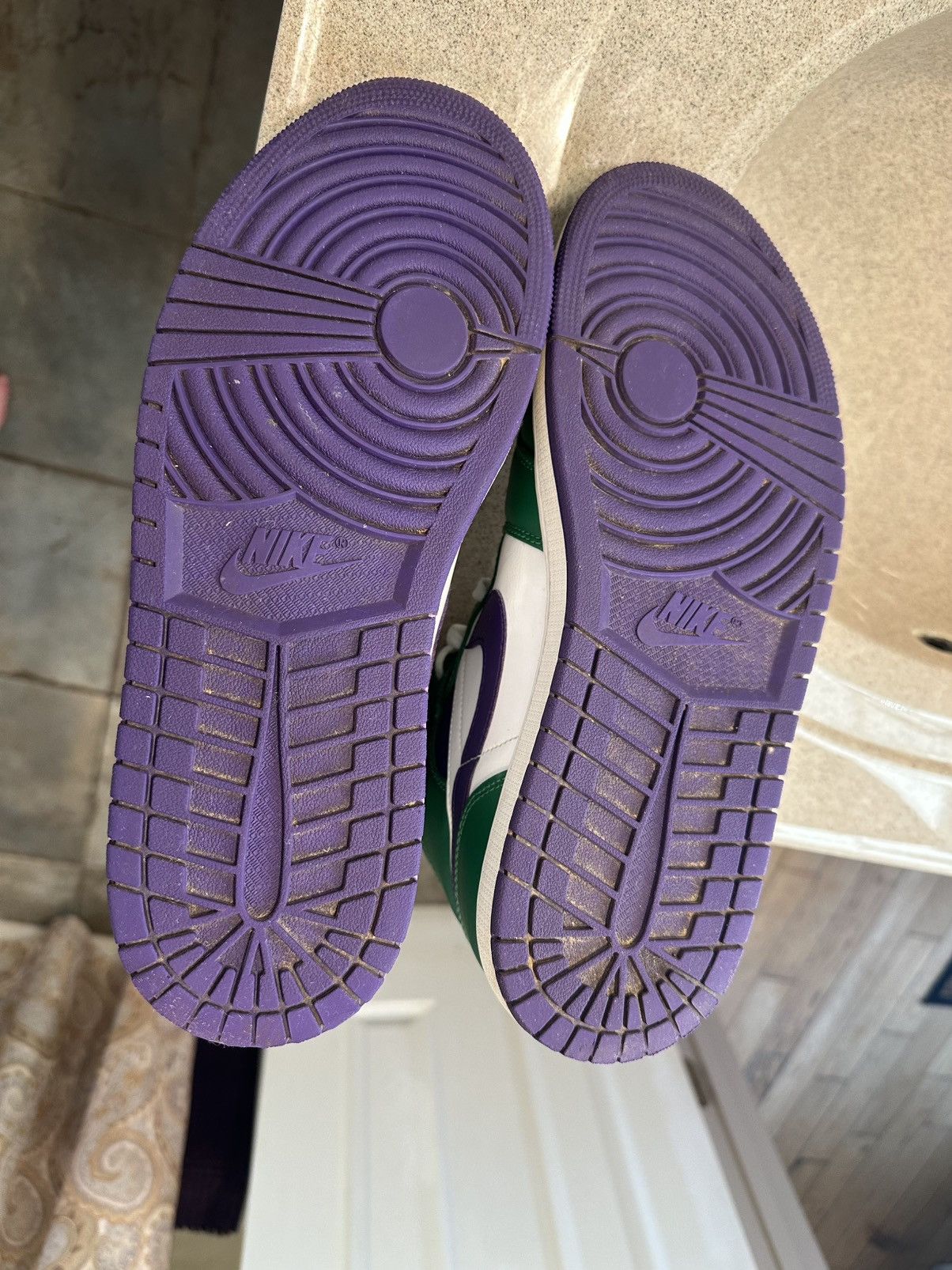 Jordan Brand × Nike Jordan 1 Incredible Hulk Size US 11 / EU 44 - 9 Thumbnail