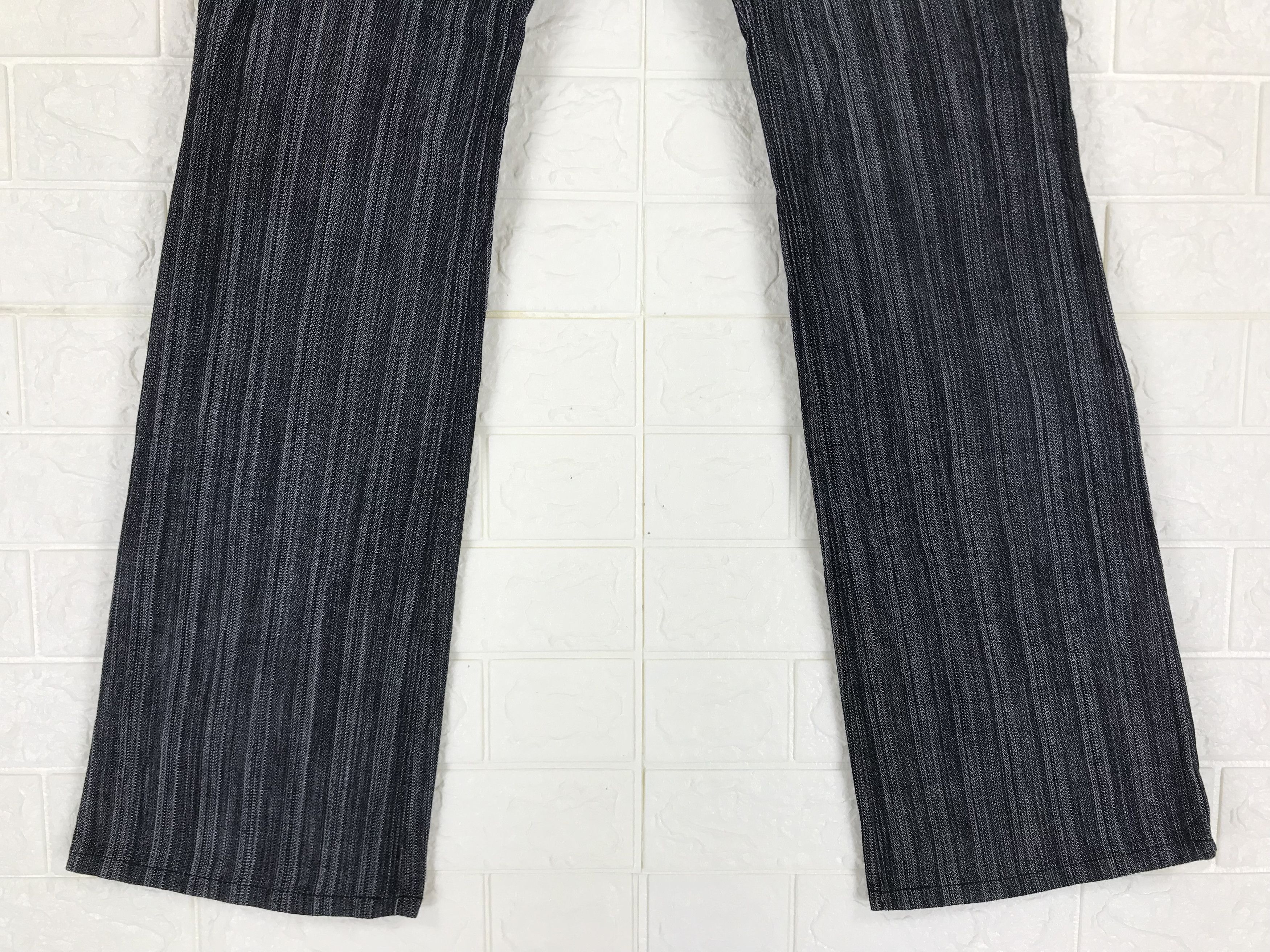Japanese Brand Vintage Japanese Python Detailed Flare Pant Size US 30 / EU 46 - 4 Thumbnail