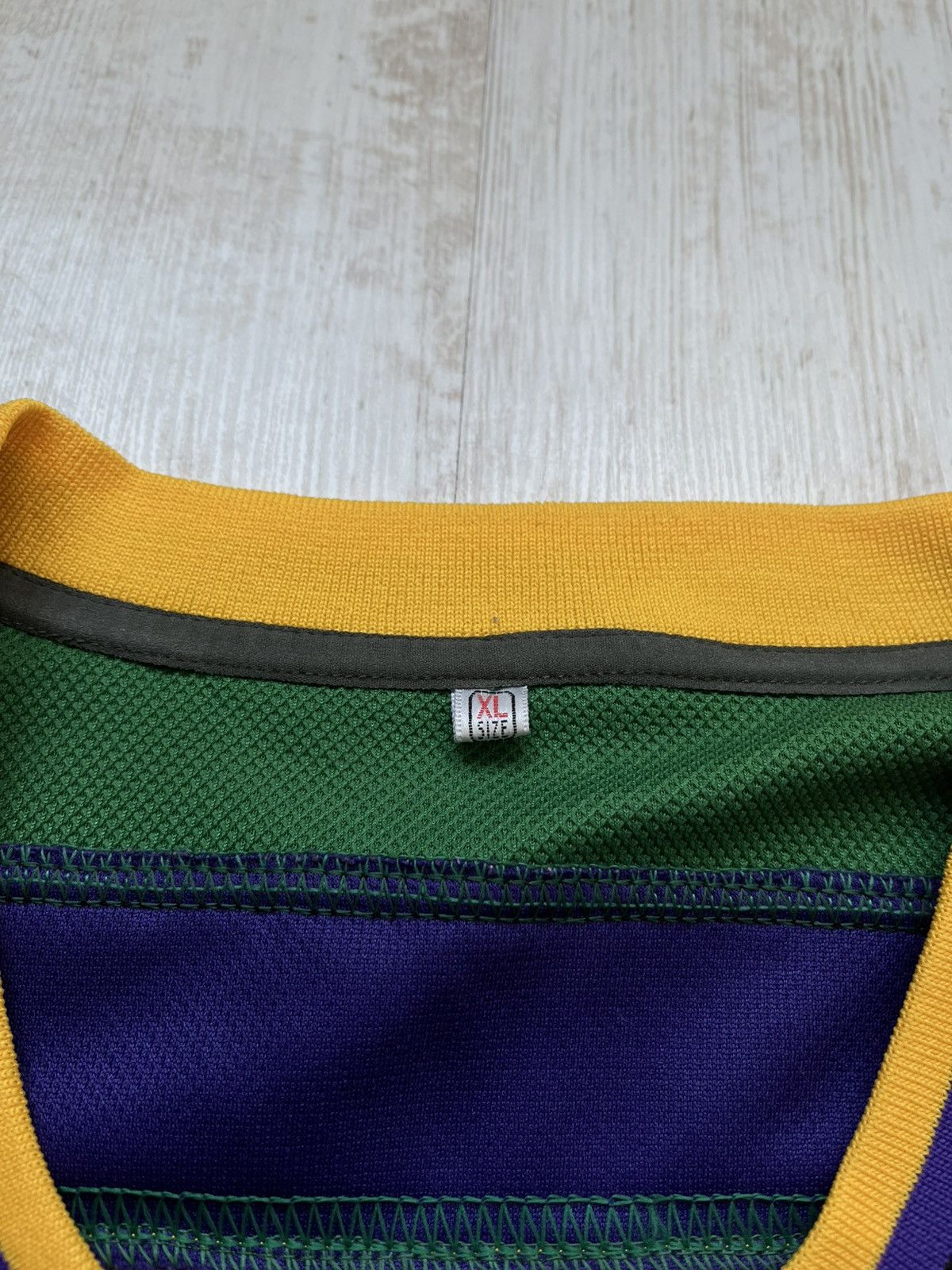 Disney × NHL × Vintage Vintage 90s The Mighty Ducks Charlie Conway #96 NHL Jersey Size US XL / EU 56 / 4 - 8 Thumbnail