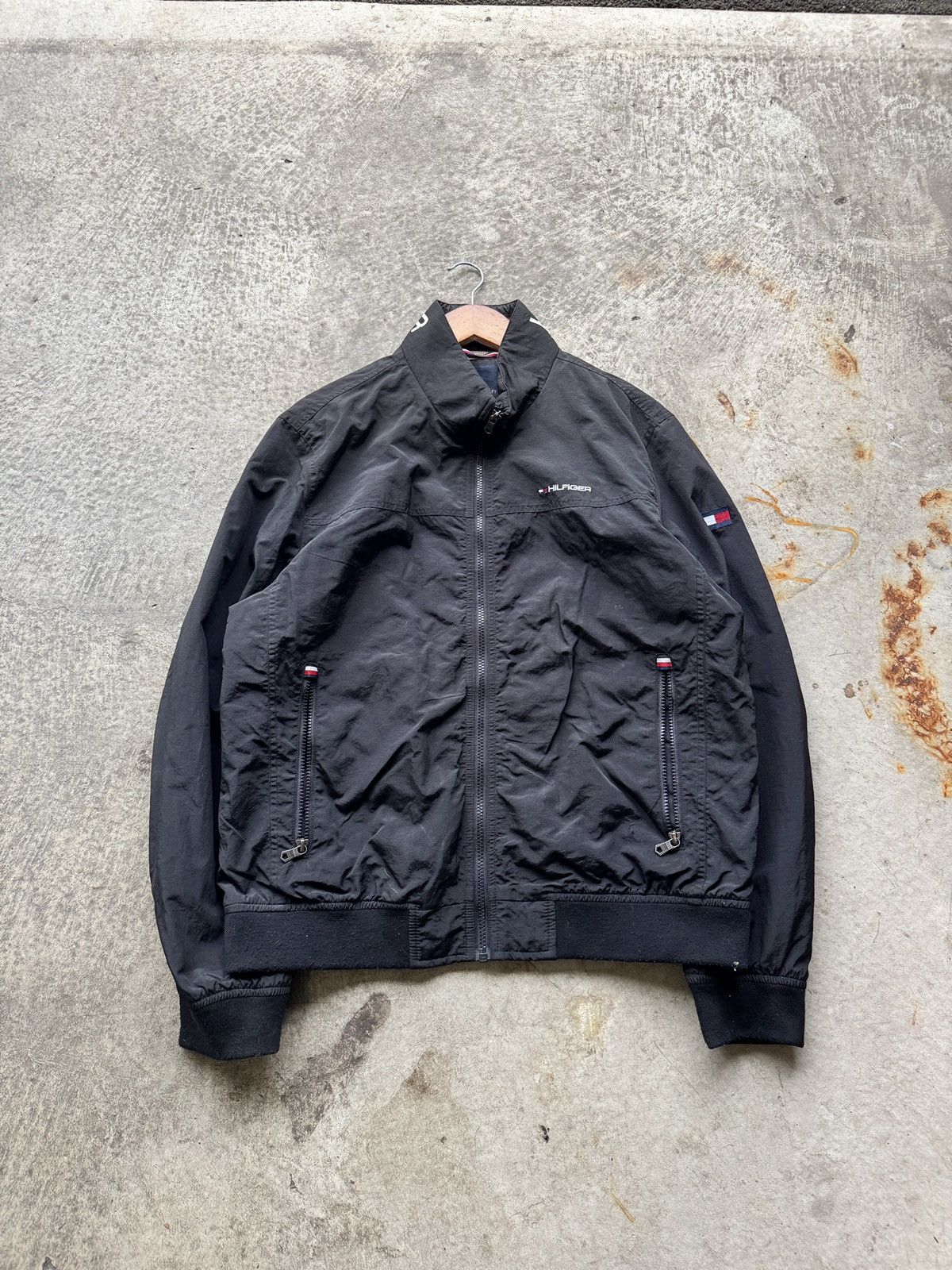 Tommy Hilfiger × Vintage Vintage Y2K Tommy Hilfiger light black rain jacket Size US L / EU 52-54 / 3 - 1 Thumbnail