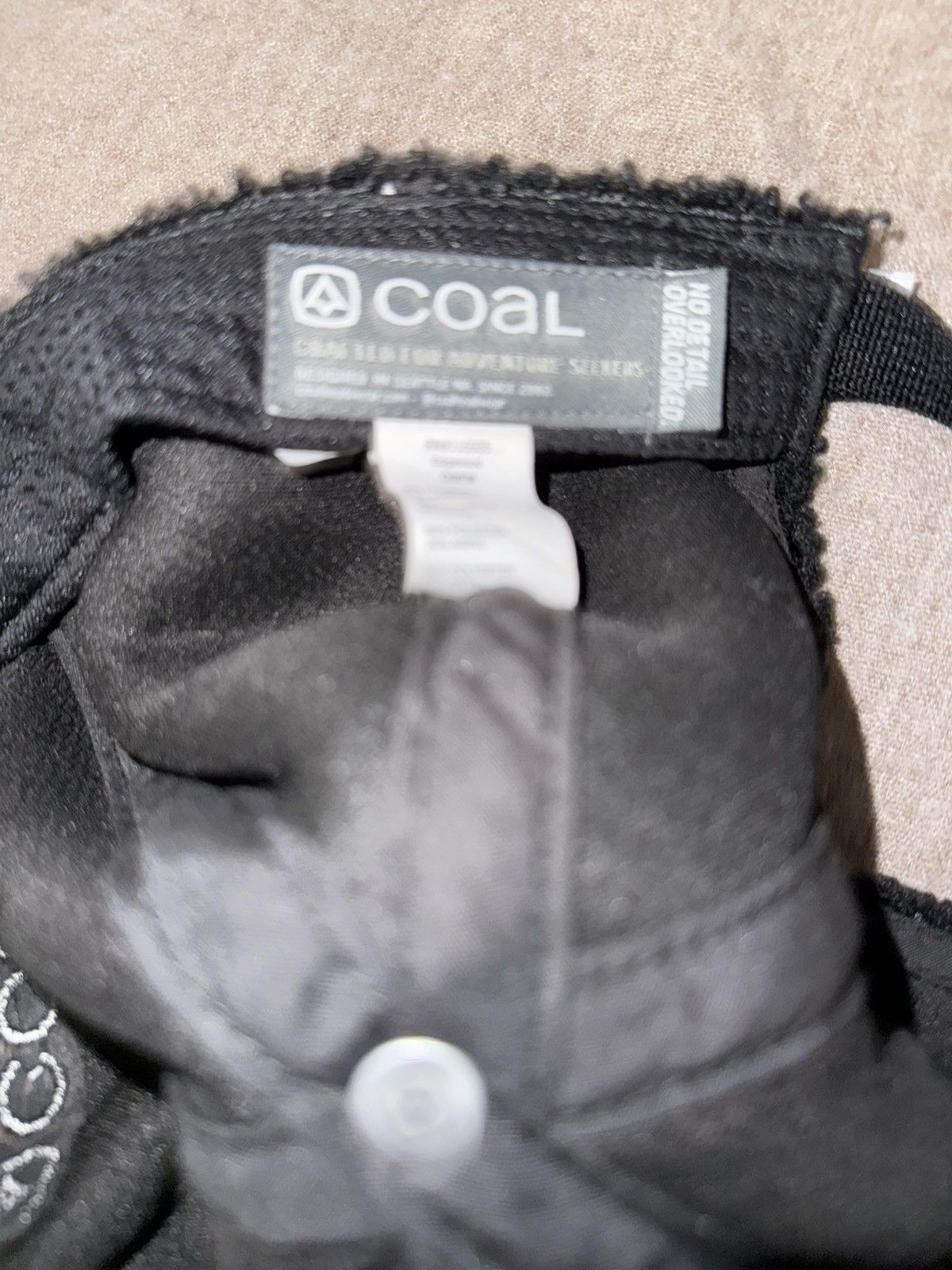 Coal Black fuzzy coal Size ONE SIZE - 4 Thumbnail