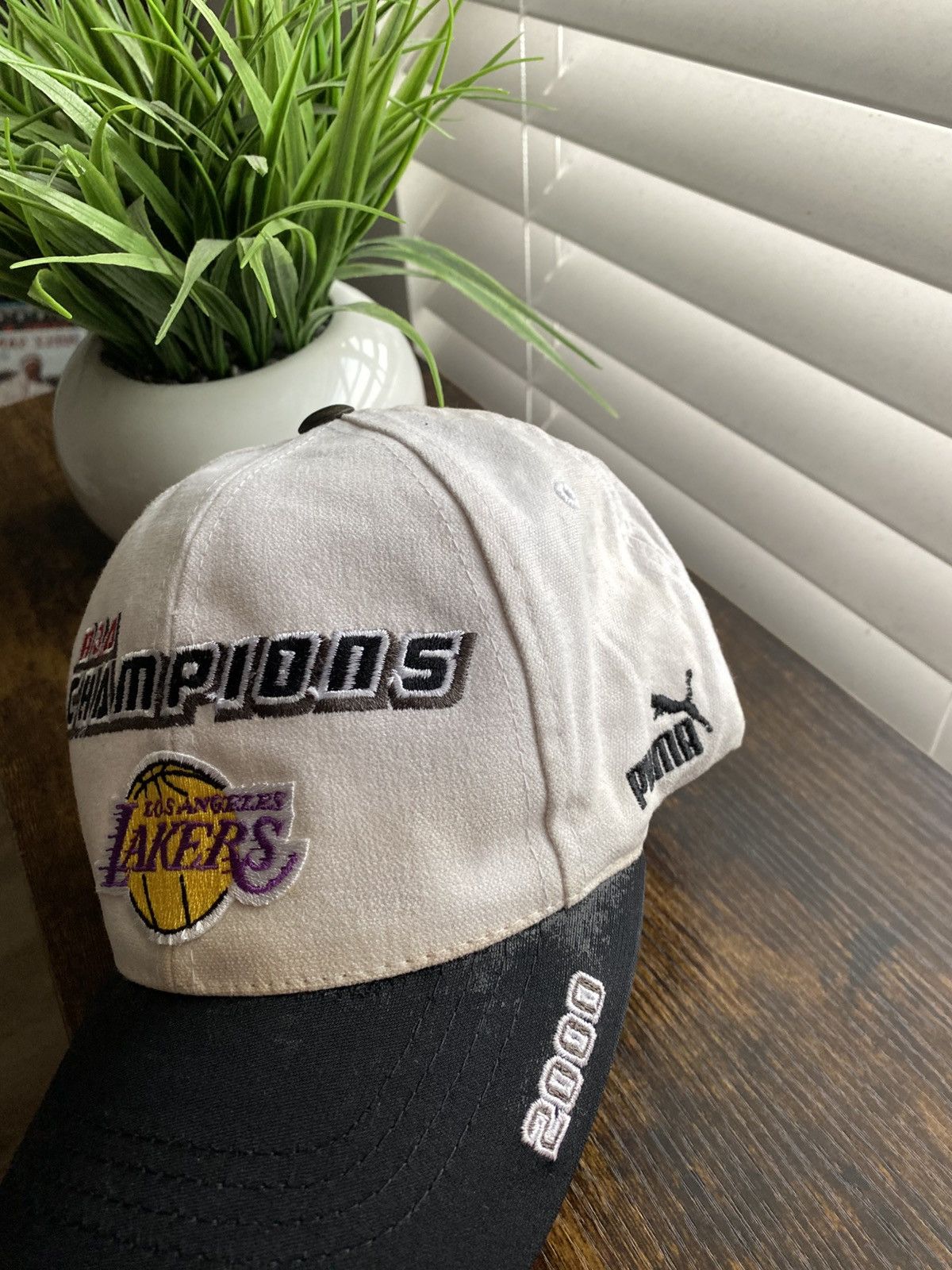 NBA Vintage 2000 LA Lakers NBA Champions Hat Size ONE SIZE - 2 Thumbnail