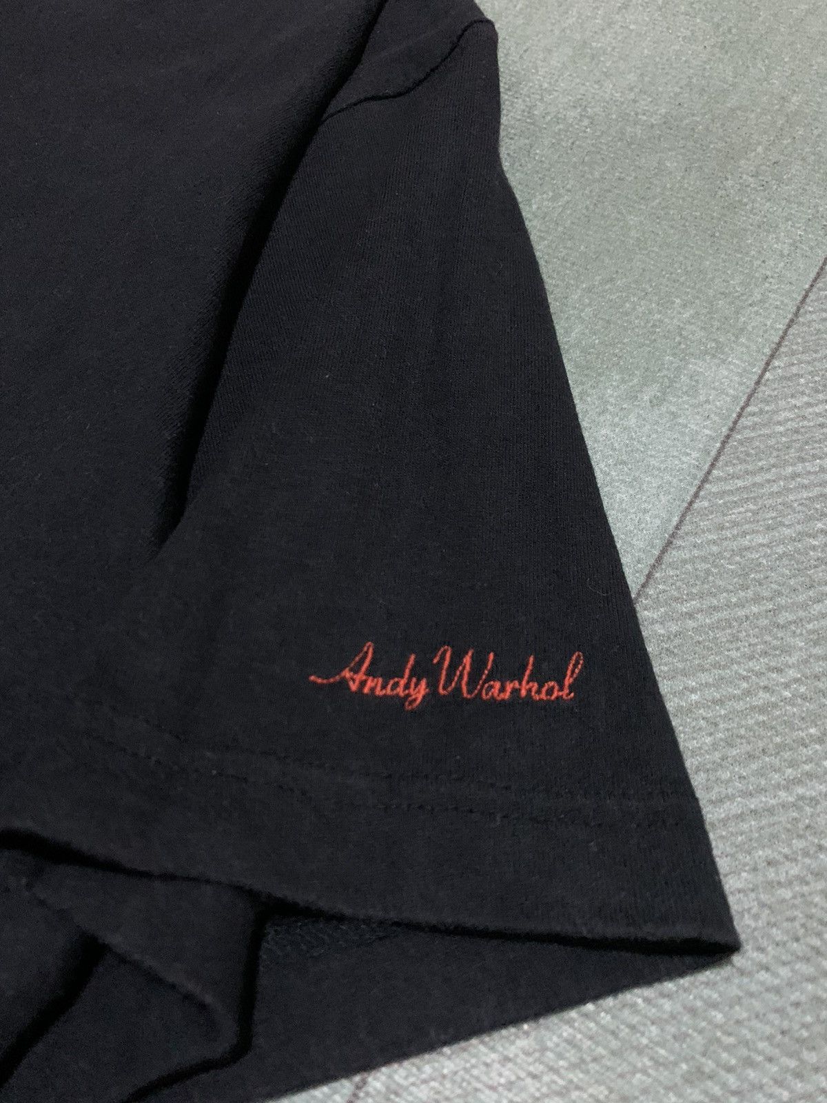 Andy Warhol × Uniqlo Uniqlo x Andy Warhol Campbell’s Tomato Soup Graphic Tee Size US XL / EU 56 / 4 - 6 Thumbnail