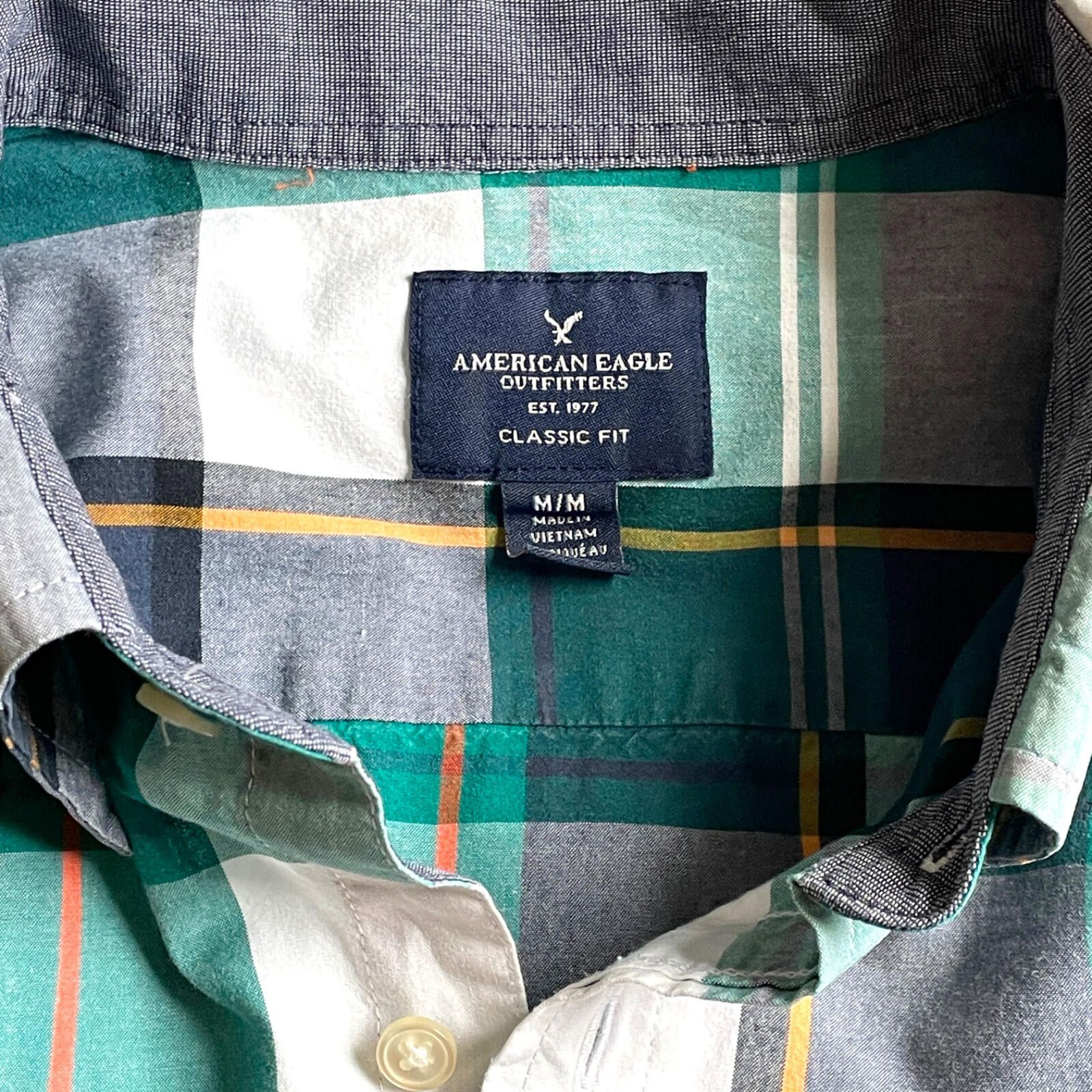 American Eagle Outfitters American Eagle Green Plaid Button Down Shirt Men’s Medium Size US M / EU 48-50 / 2 - 3 Thumbnail