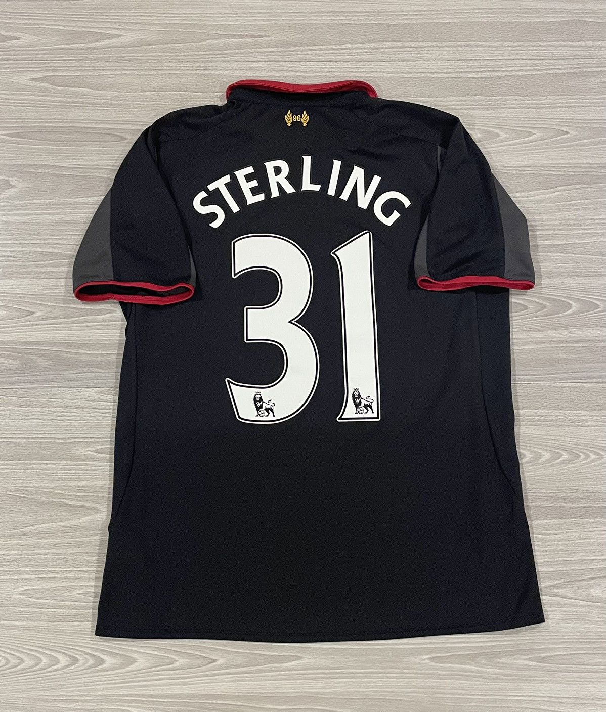 Warrior Warrior 2014 Liverpool Sterling #31 Jersey Men’s Medium Size US M / EU 48-50 / 2 - 1 Thumbnail